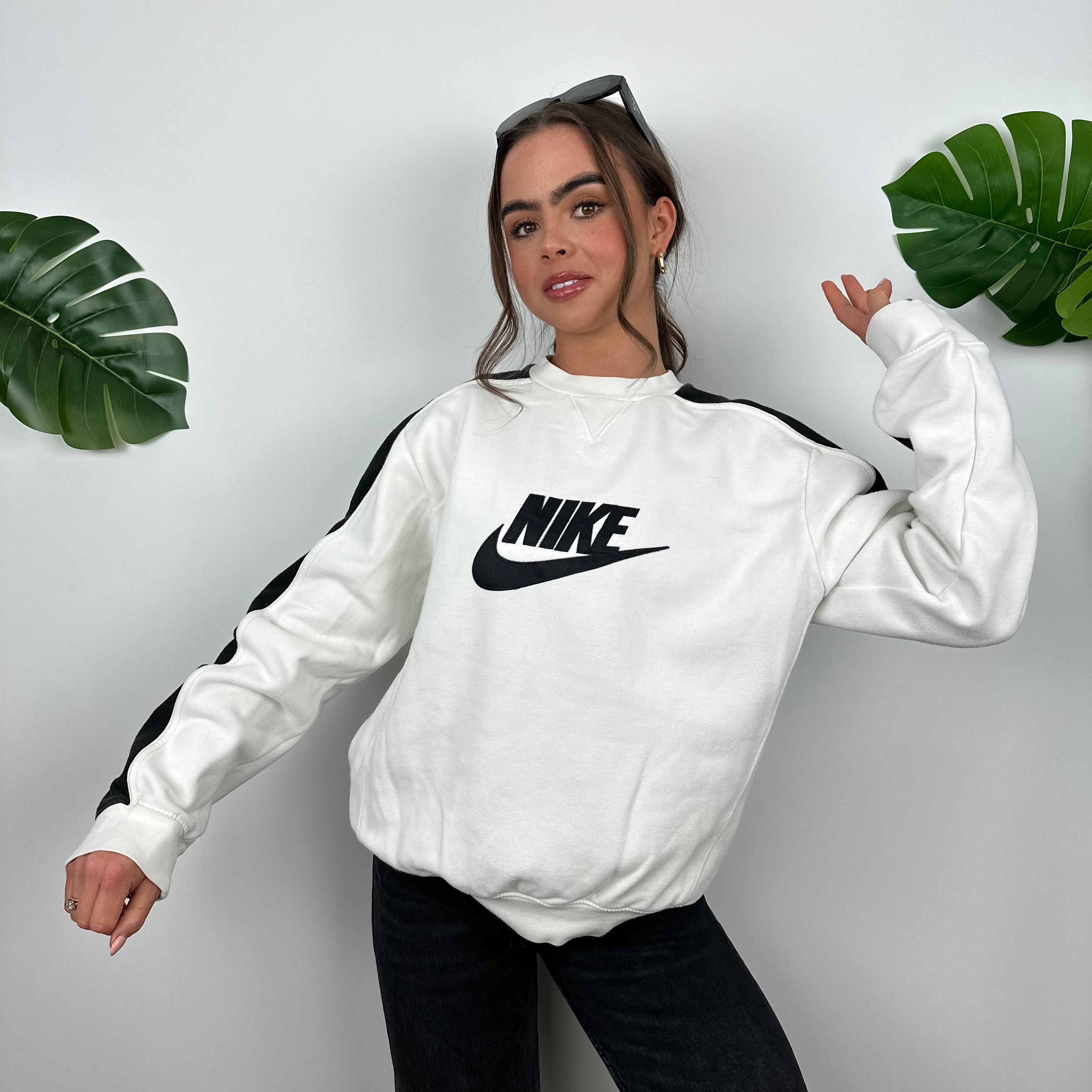 Nike White Embroidered Spell Out Sweatshirt (M)