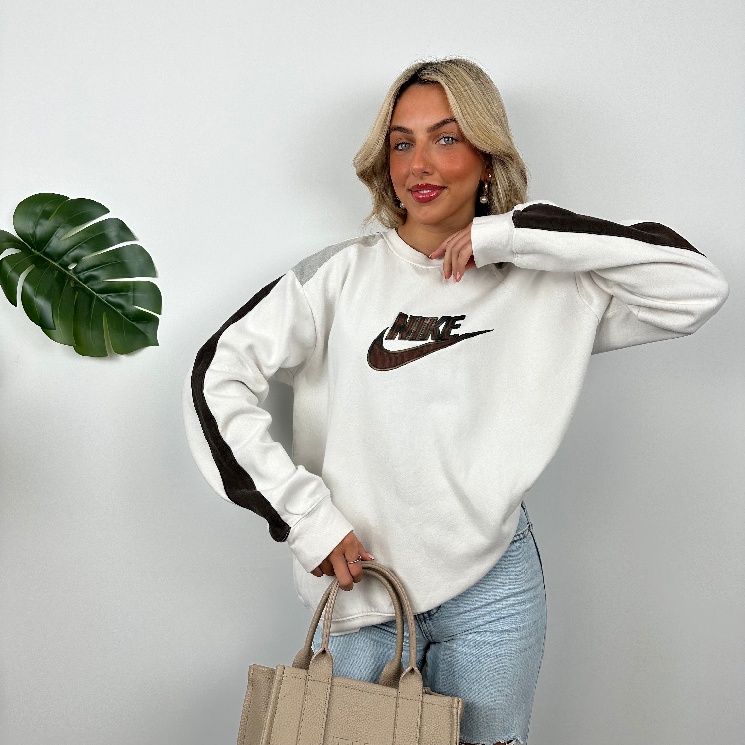 Nike RARE White Embroidered Spell Out Sweatshirt (S)