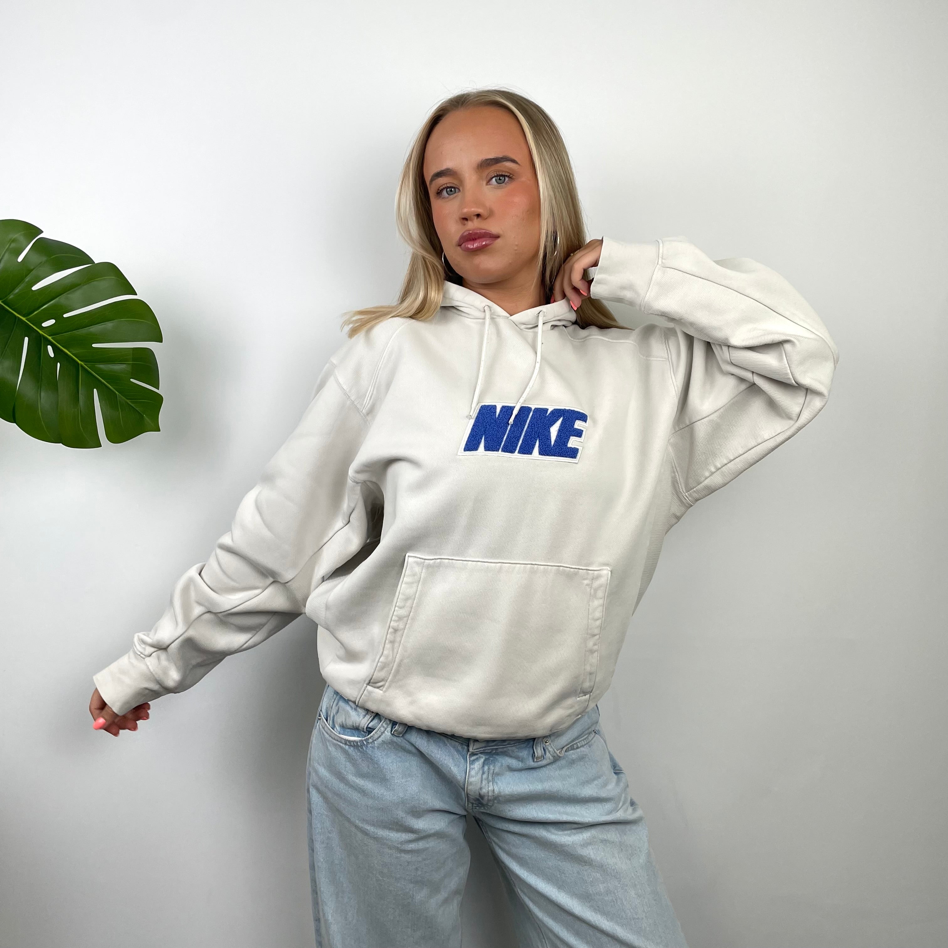 Nike White Embroidered Spell Out Hoodie (M)