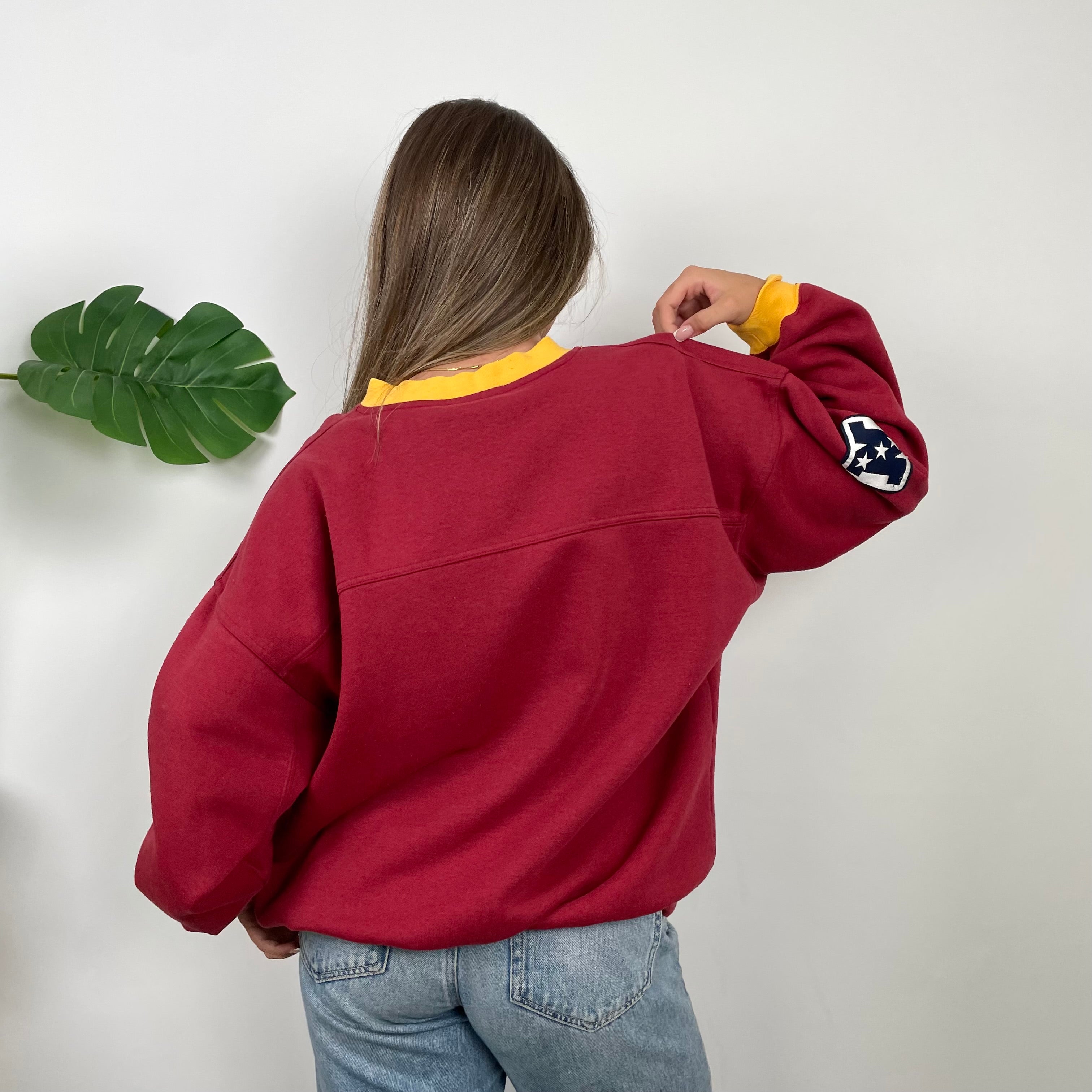 NFL Washington Redskins Red Embroidered Spell Out Sweatshirt (M)