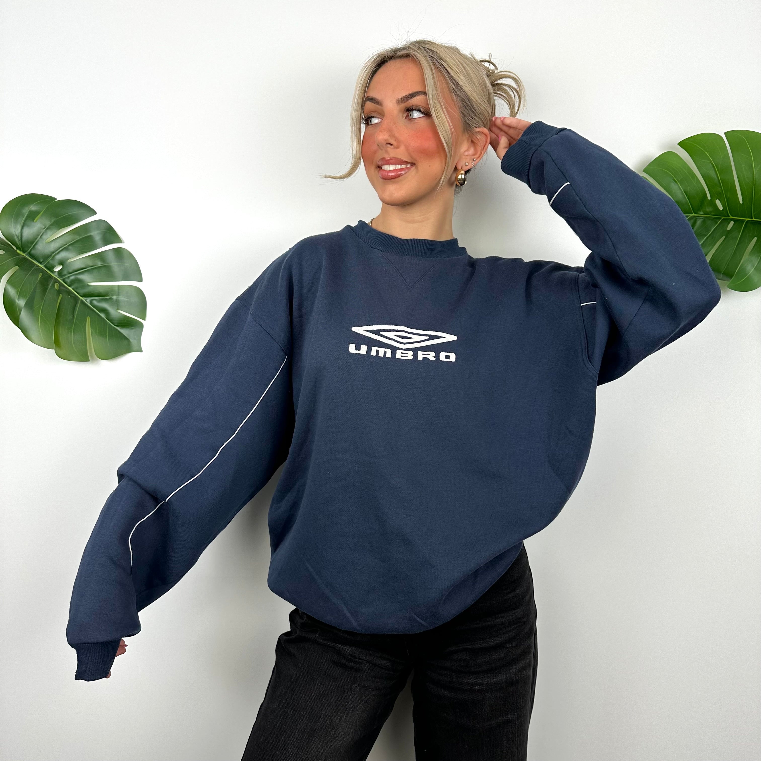 Umbro Navy Embroidered Spell Out Sweatshirt (L)