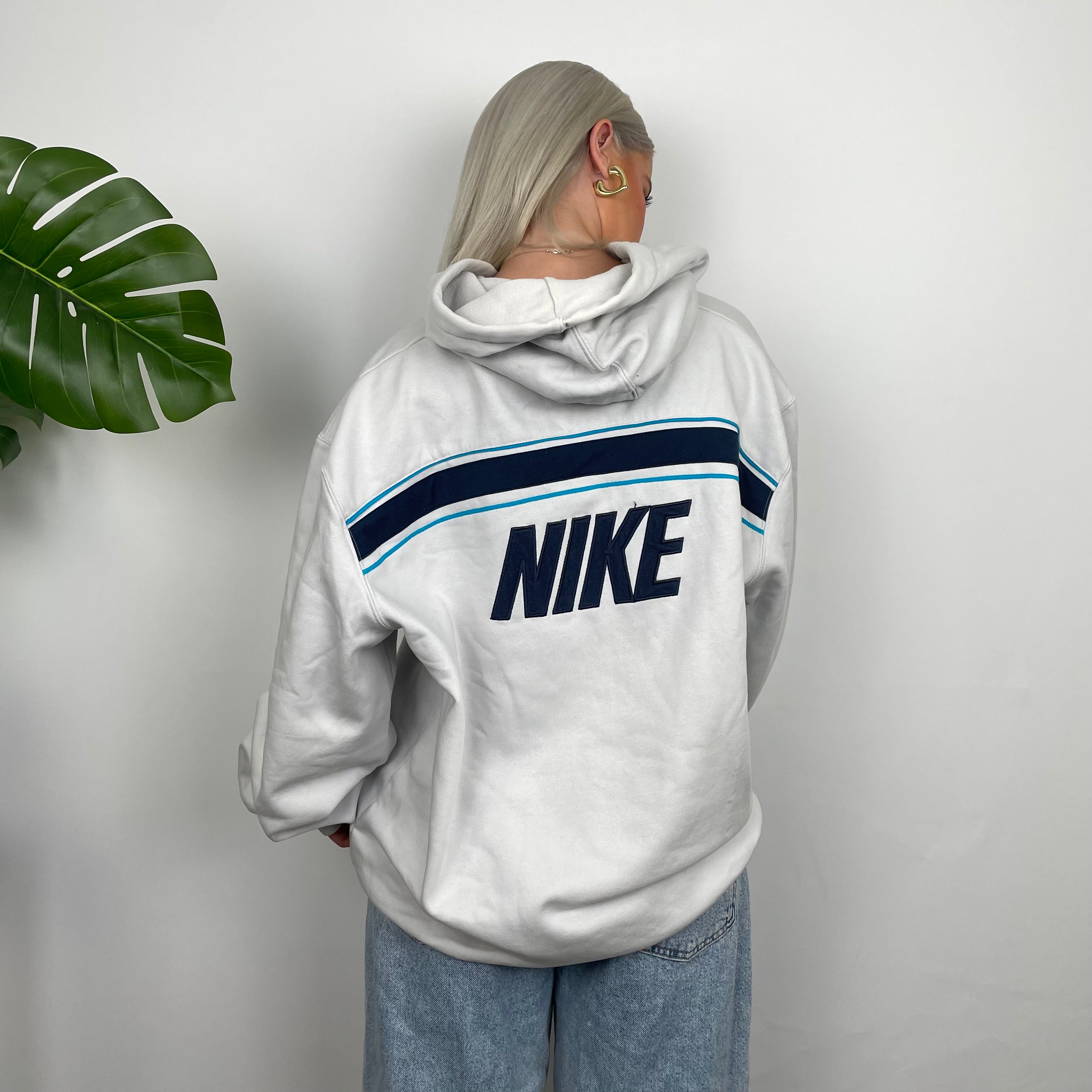 Nike White Embroidered Swoosh Hoodie (XL)