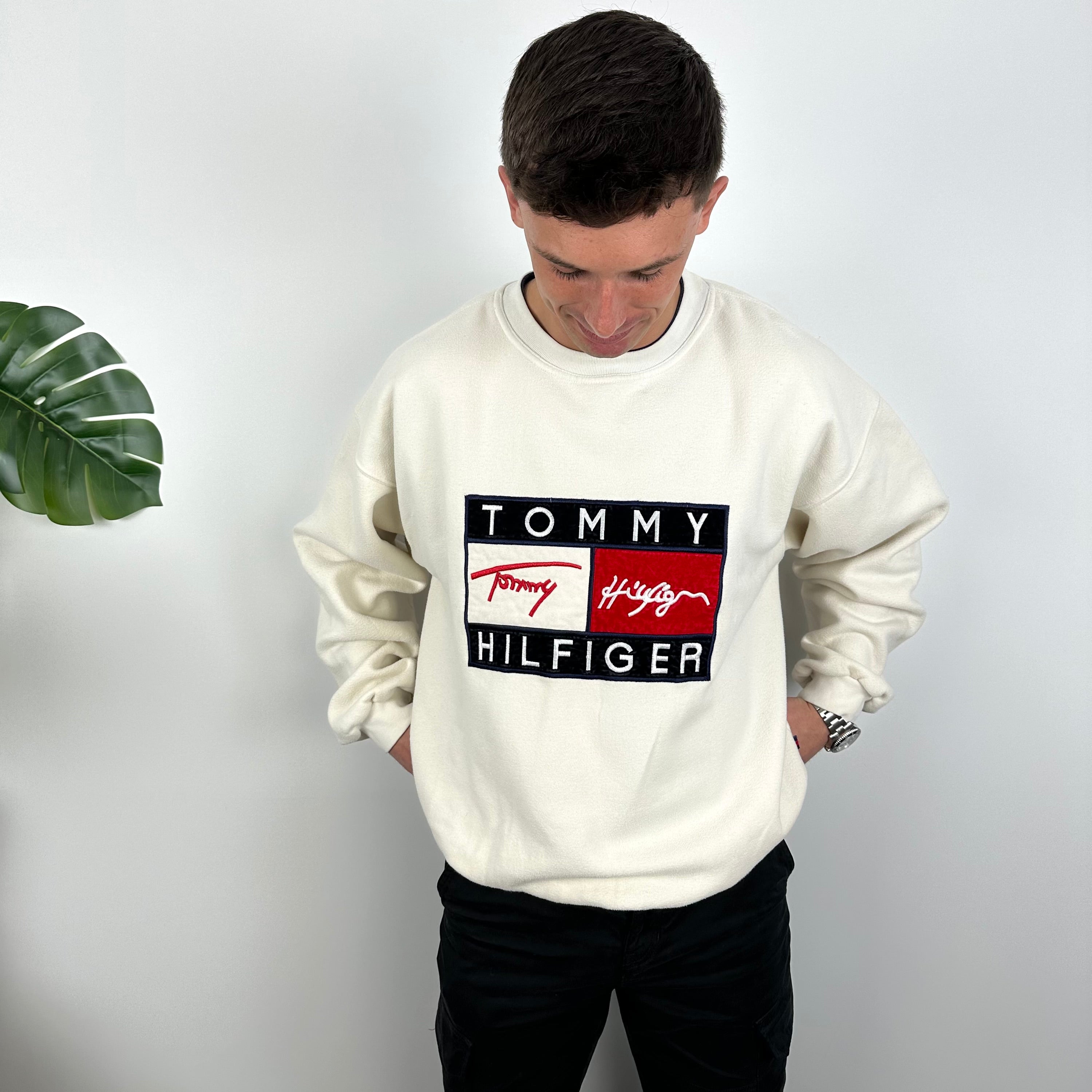 Tommy Hilfiger RARE Cream Embroidered Spell Out Sweatshirt (L)