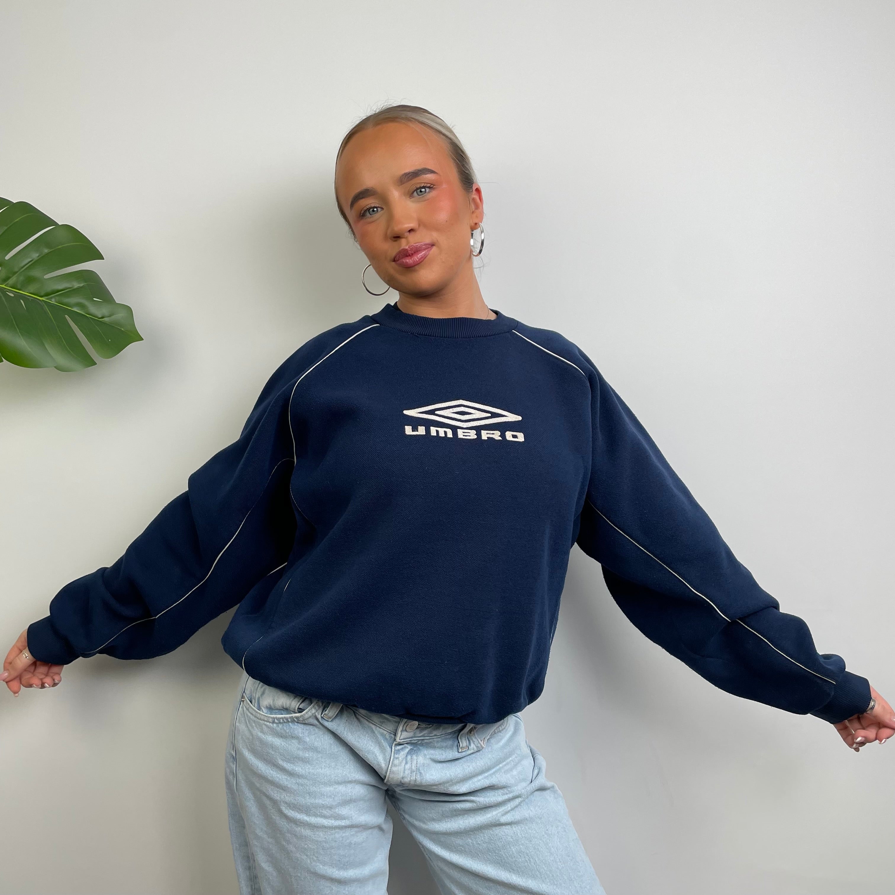 Umbro Navy Embroidered Spell Out Sweatshirt (S)