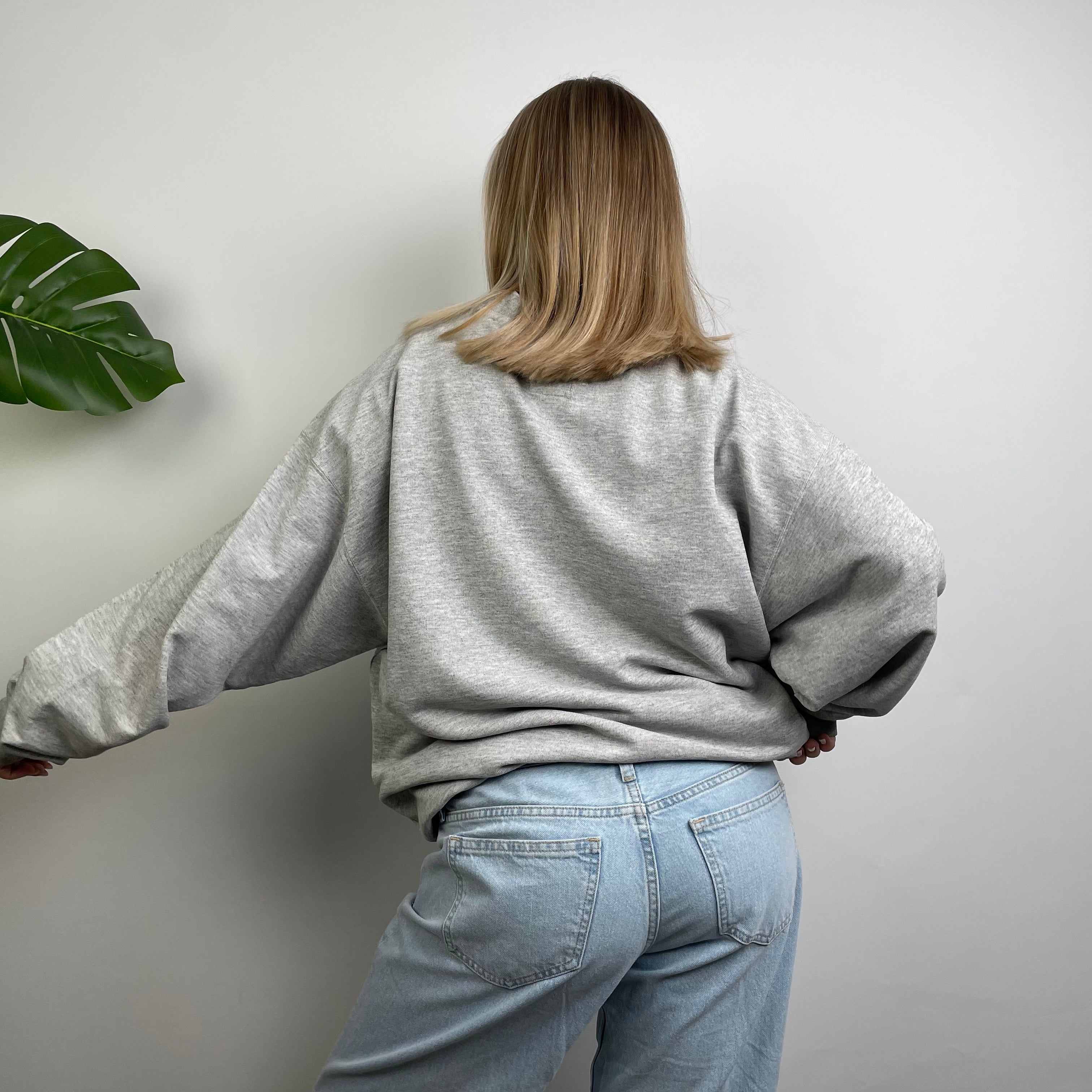 Nike Grey Embroidered Spell Out Sweatshirt (L)