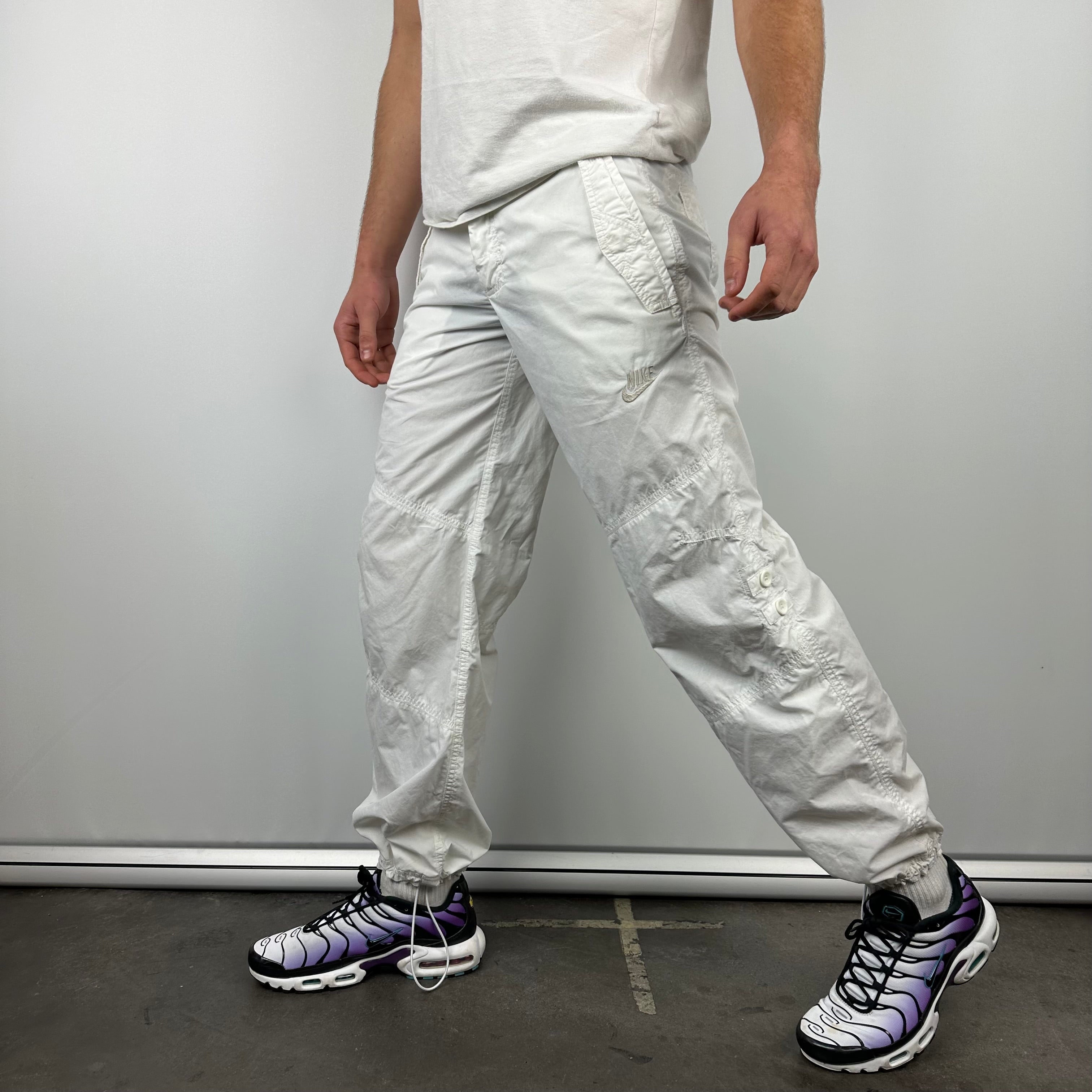 Nike White Embroidered Spell Out Cargo Track Pants (M)