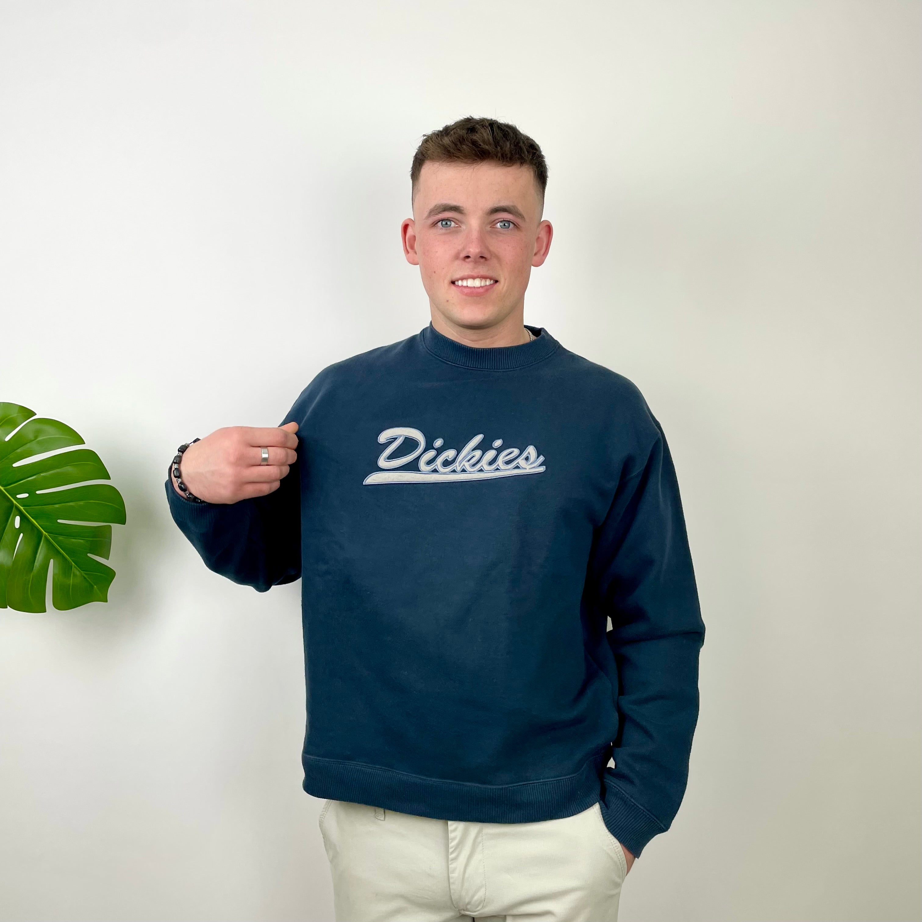 Dickies Navy Embroidered Spell Out Sweatshirt (M)