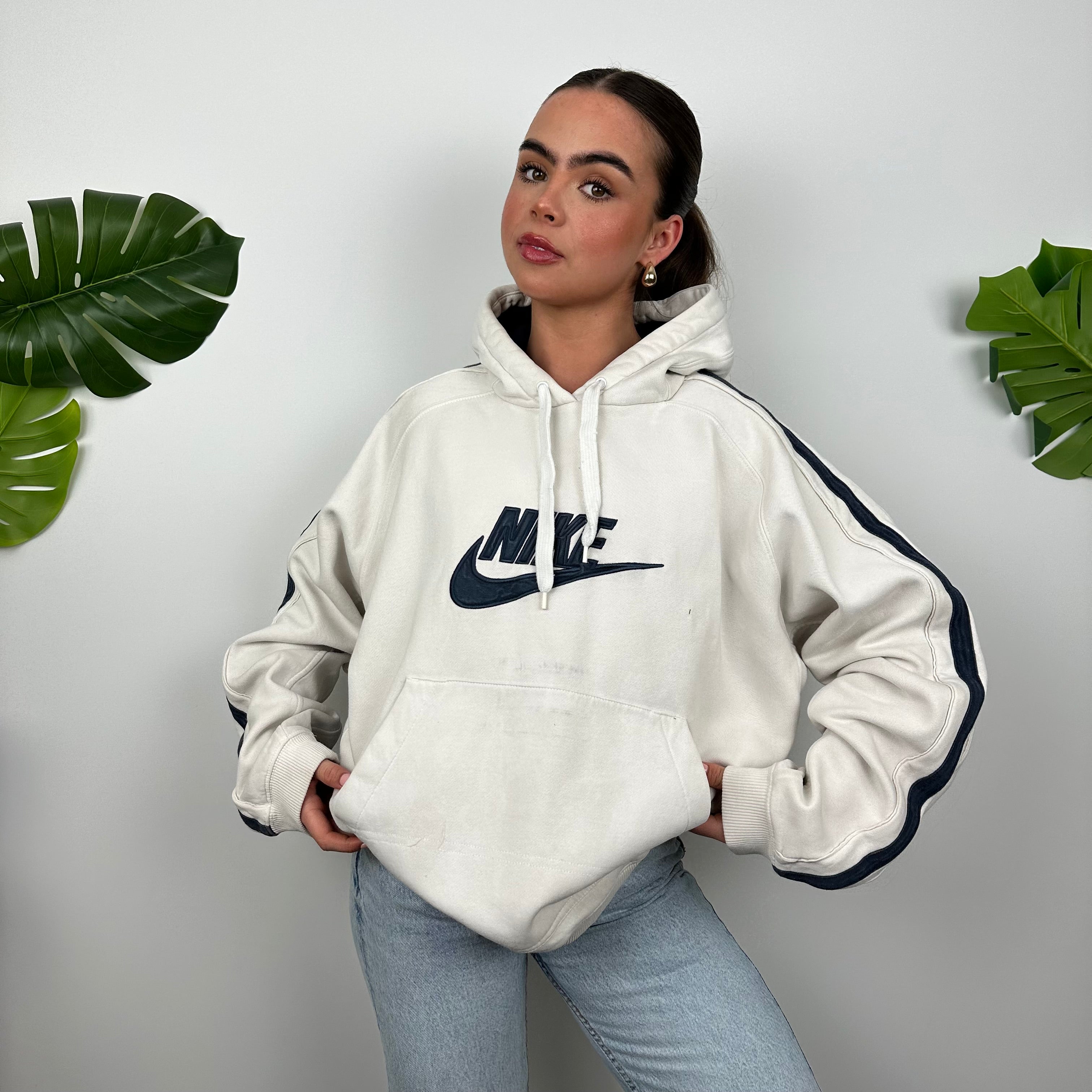 Nike White Embroidered Spell Out Hoodie (L)