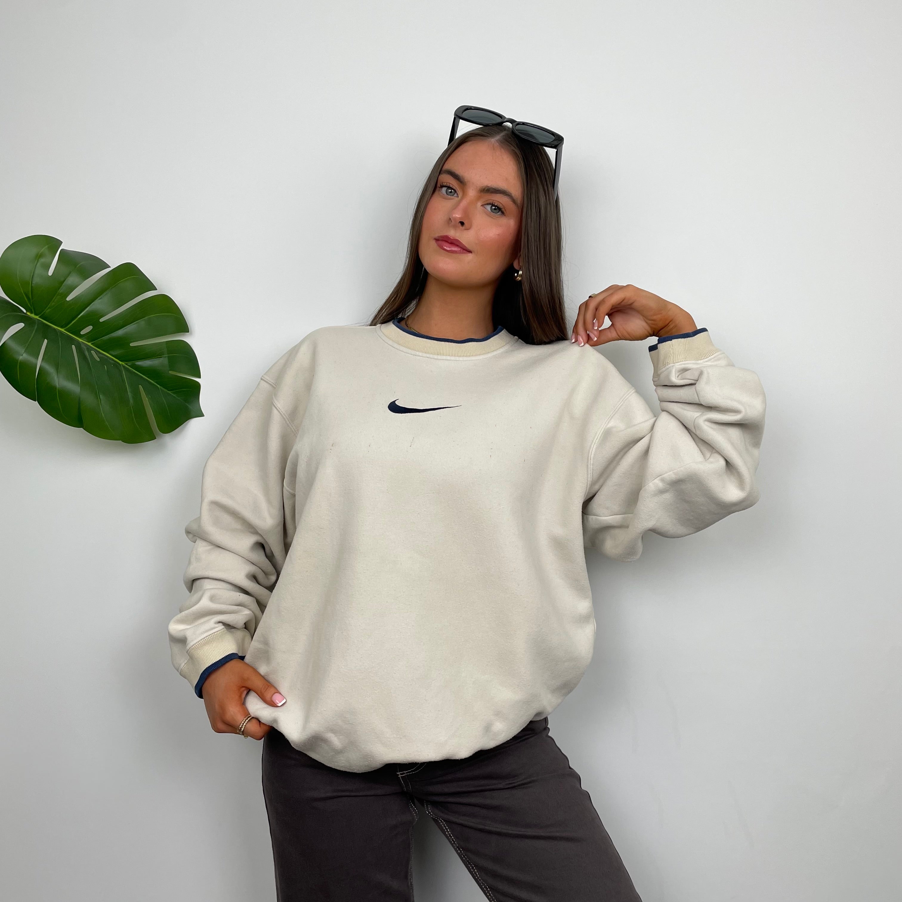 Nike Cream Embroidered Swoosh Sweatshirt (L)