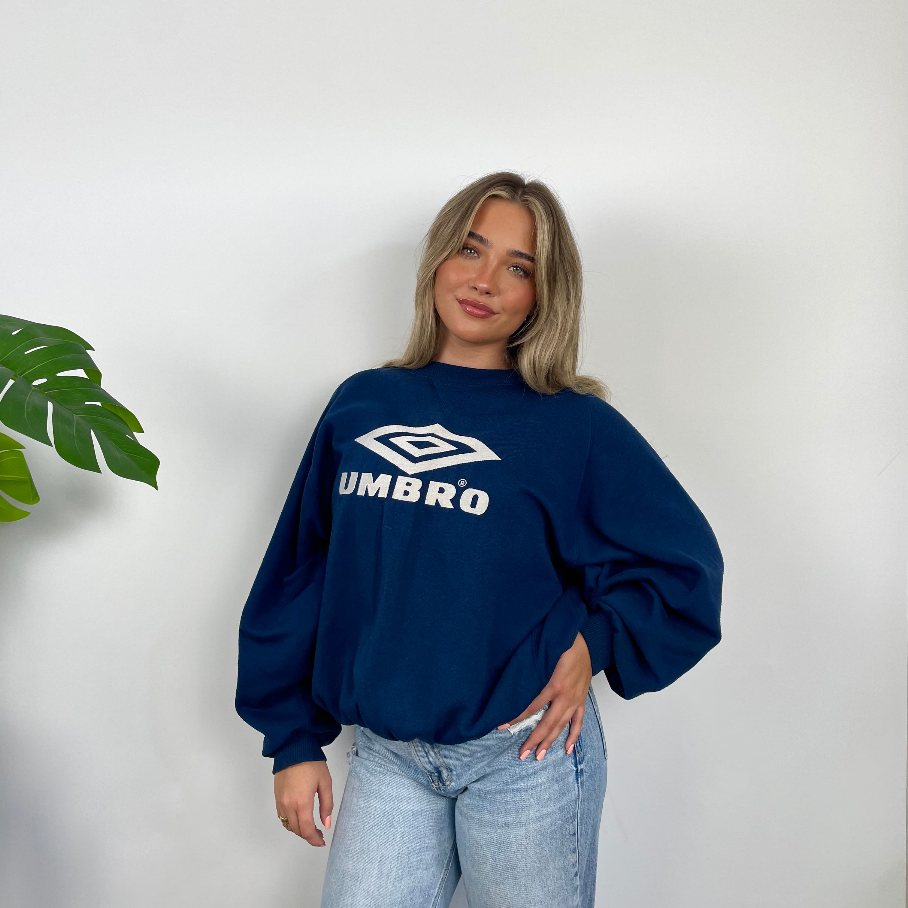 Umbro Navy Embroidered Spell Out Sweatshirt (M)