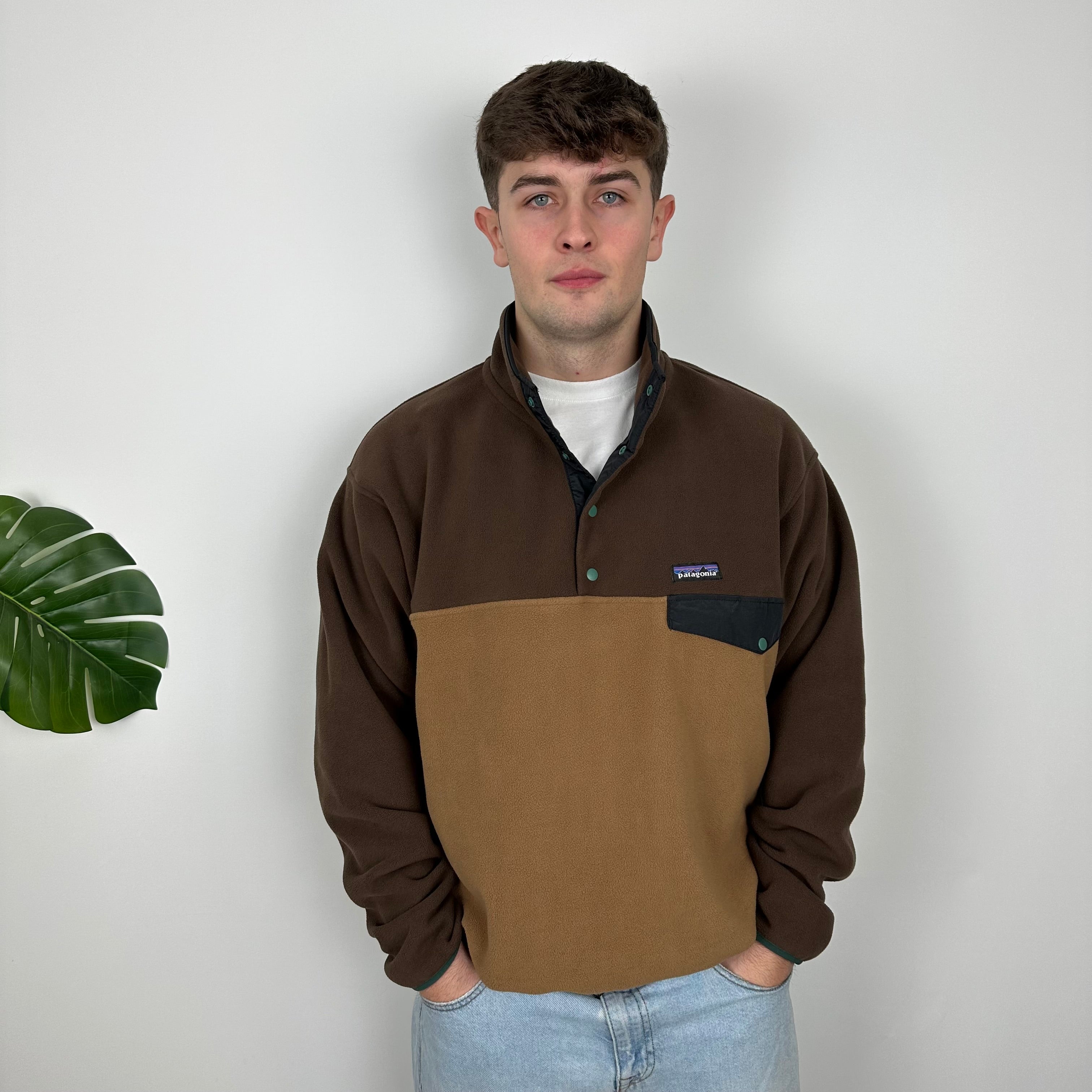 Patagonia Brown Embroidered Spell Out Teddy Bear Fleece Sweatshirt (L)