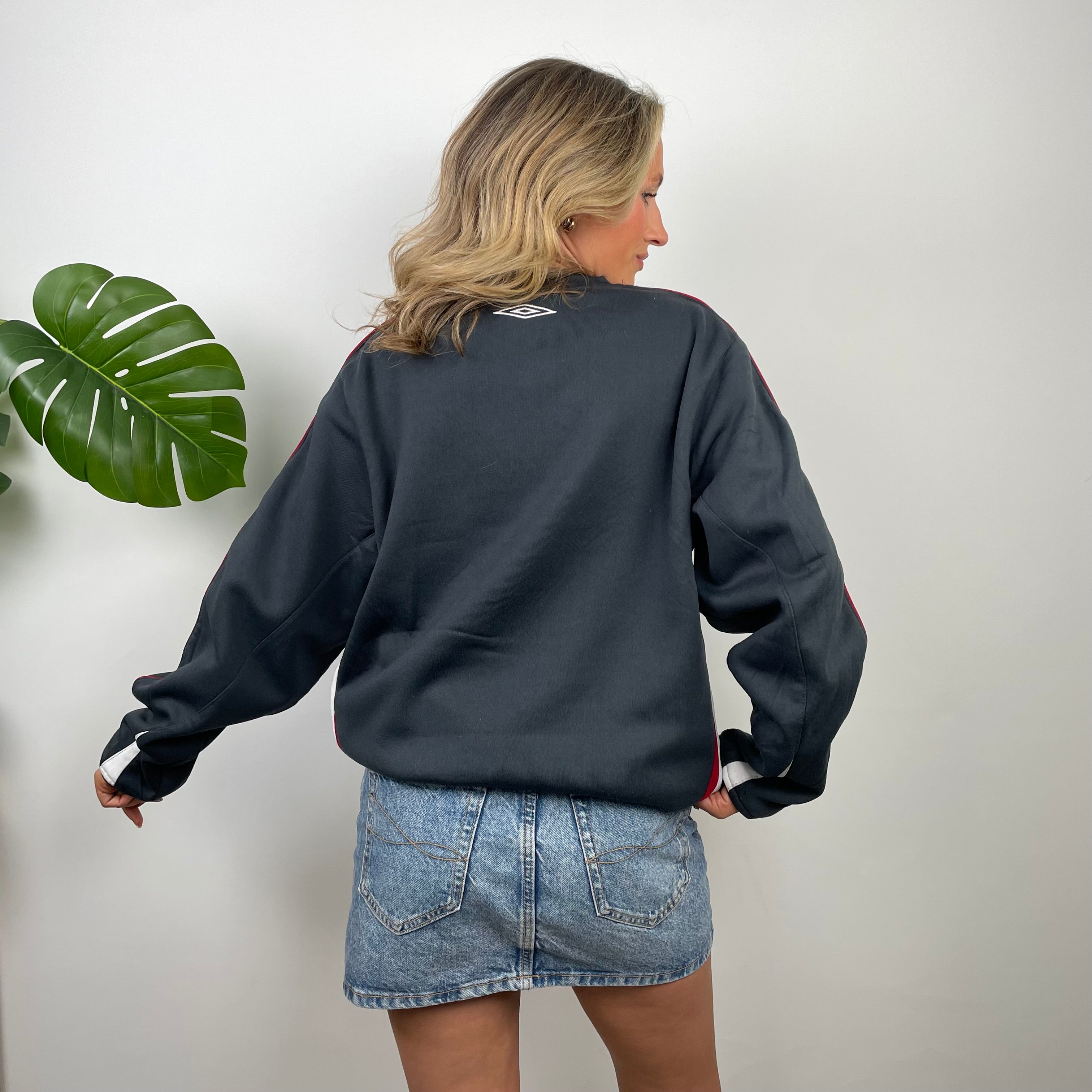 Umbro Grey Embroidered Spell Out Sweatshirt (L)