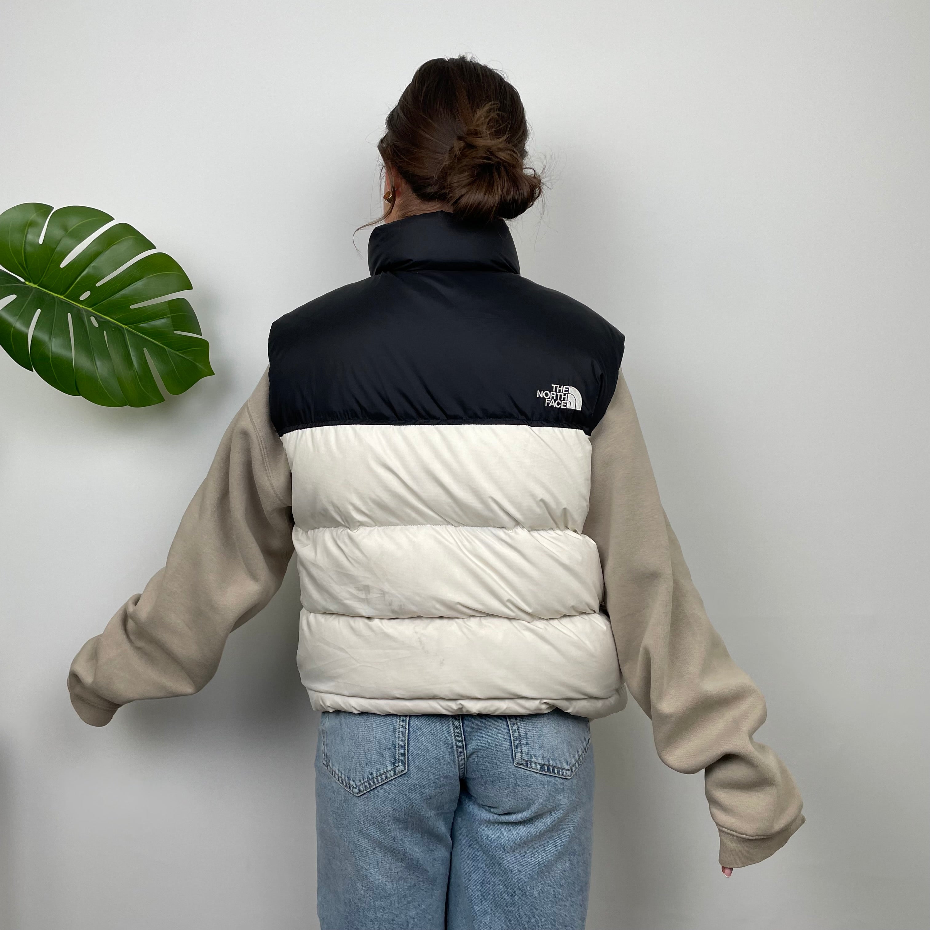 The North Face RARE White Nuptse 700 Puffer Gilet (L)