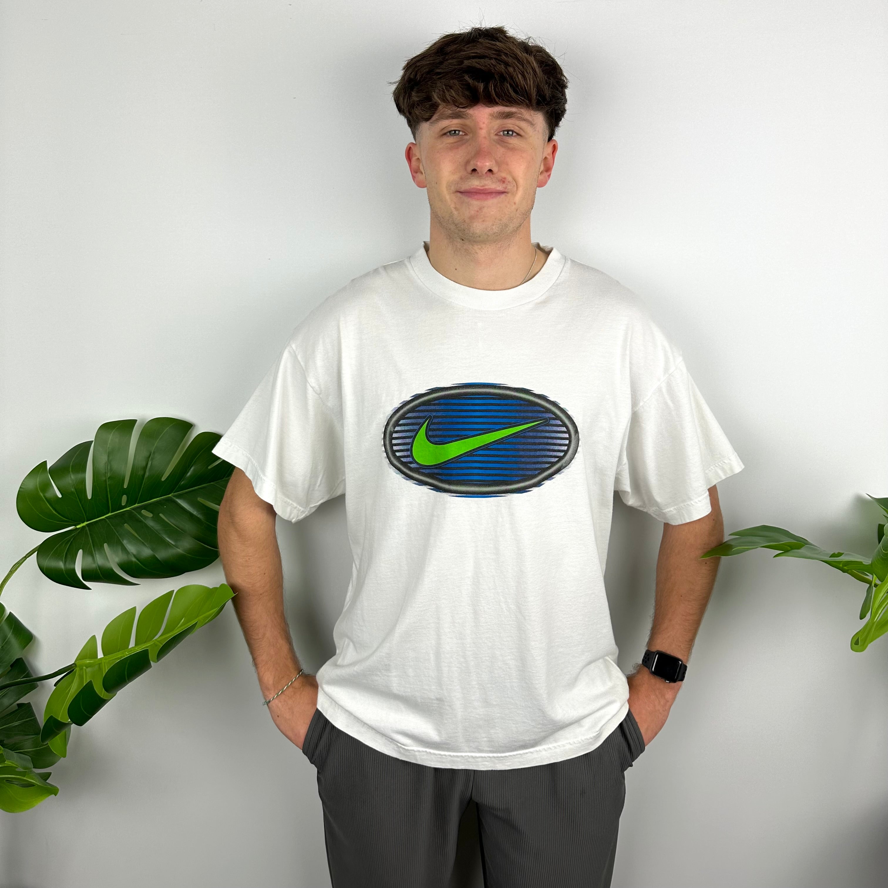 Nike White Swoosh T Shirt (L)