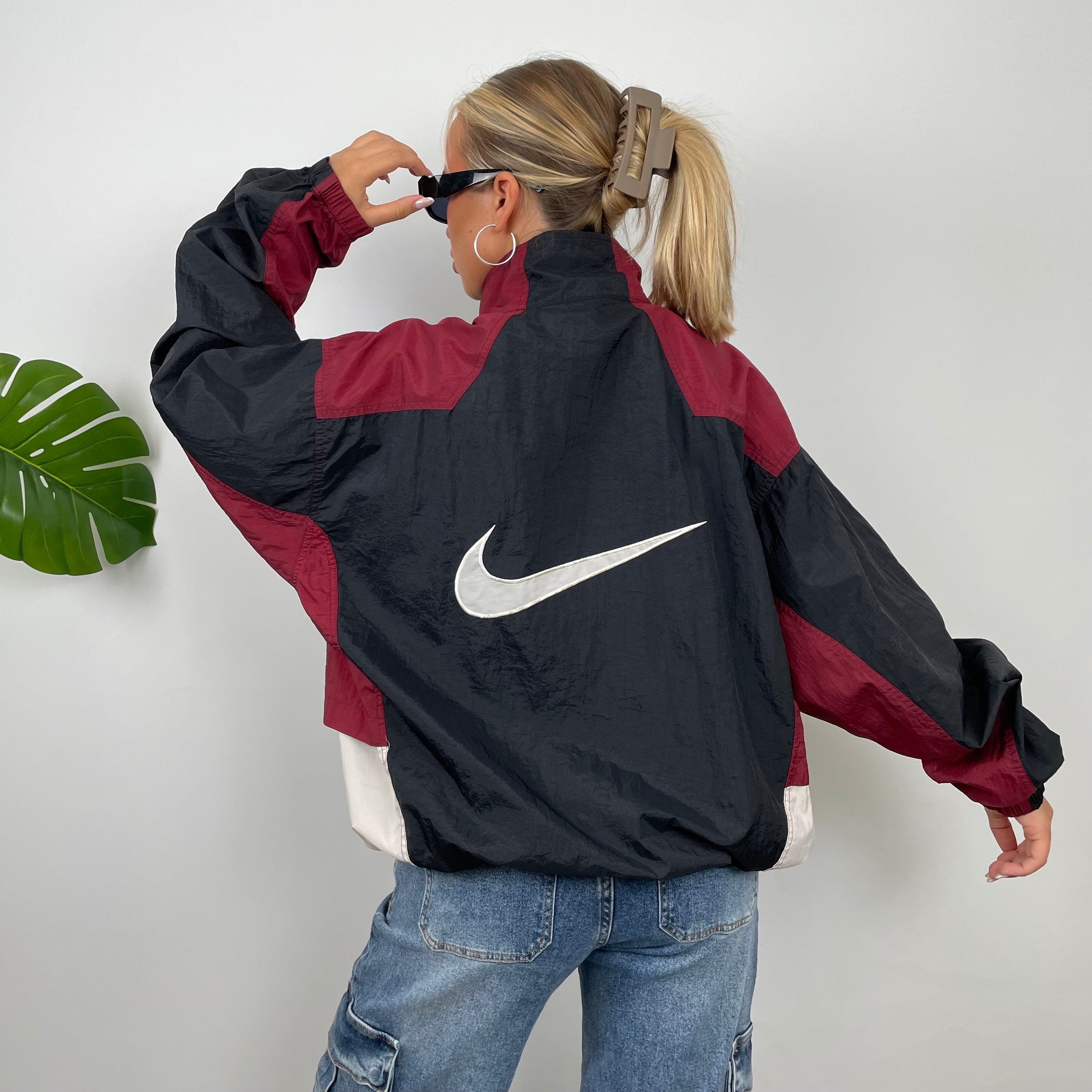 Nike Embroidered Swoosh Windbreaker Jacket (L)