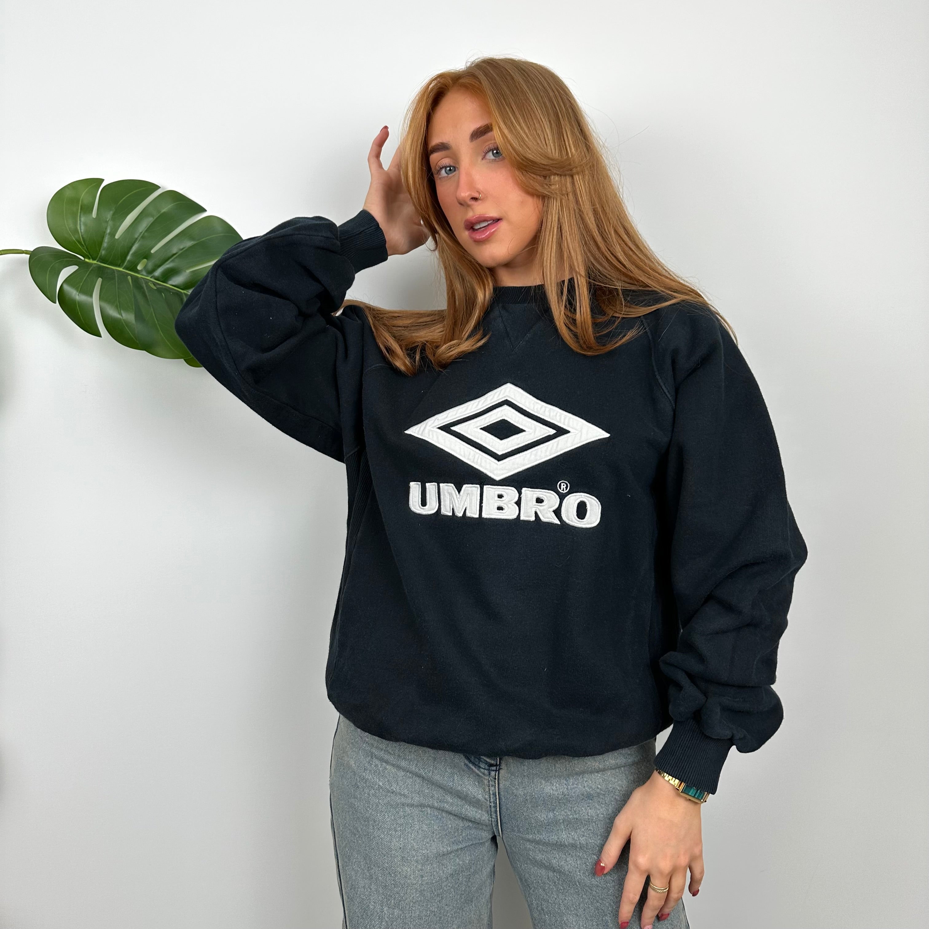 Umbro Black Embroidered Spell Out Sweatshirt (M)