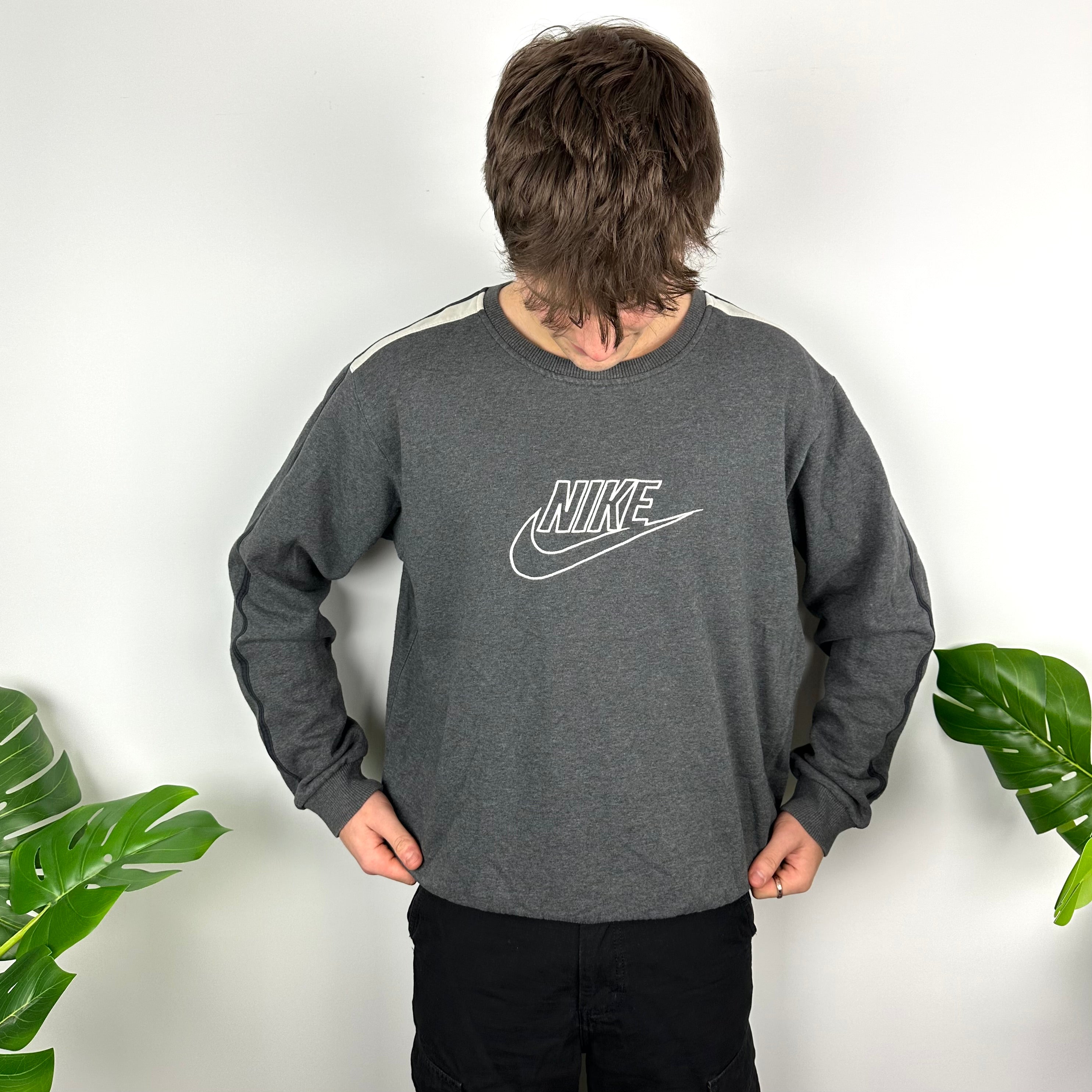Nike Grey Embroidered Spell Out Sweatshirt (XL)