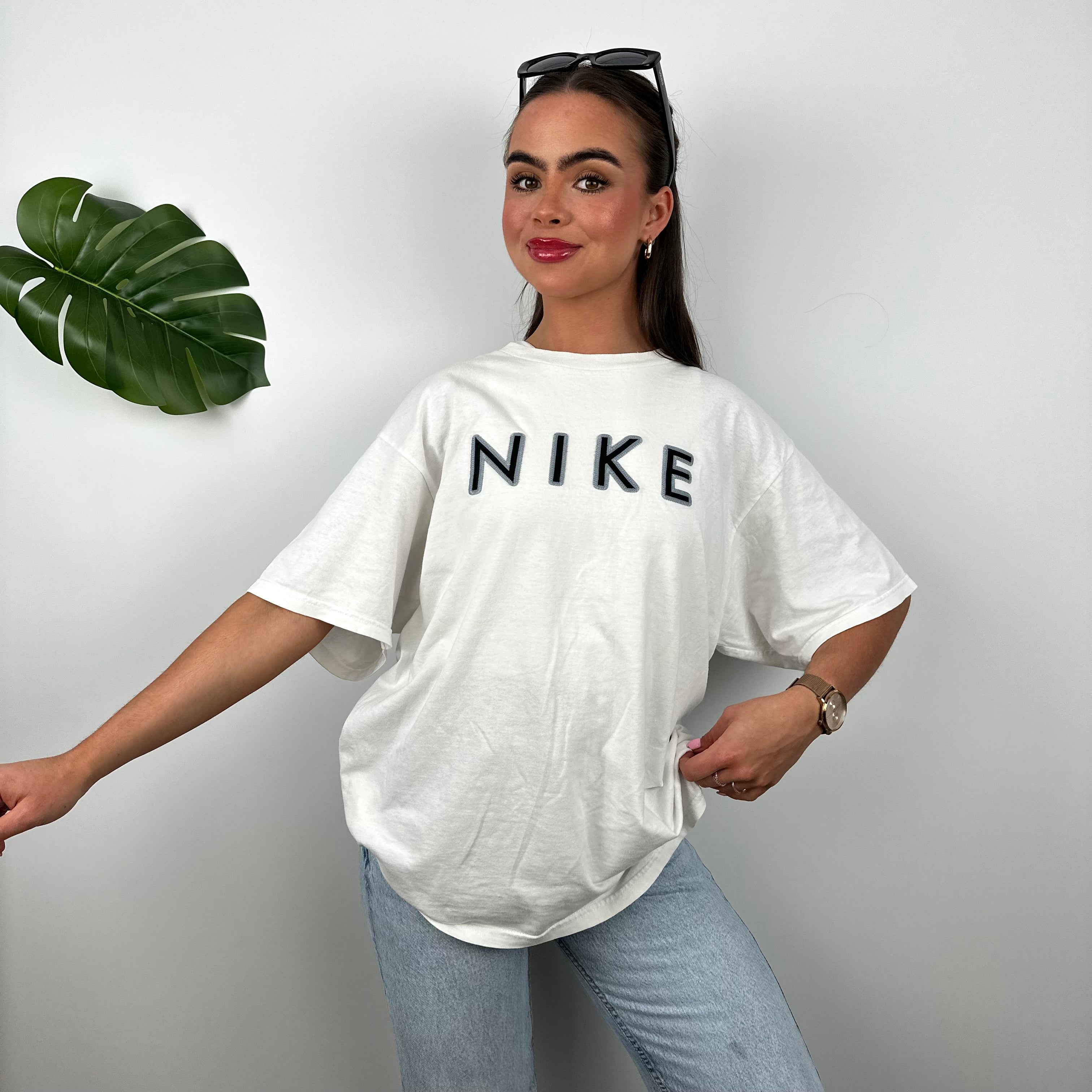 Nike White Embroidered Spell Out T Shirt (M)