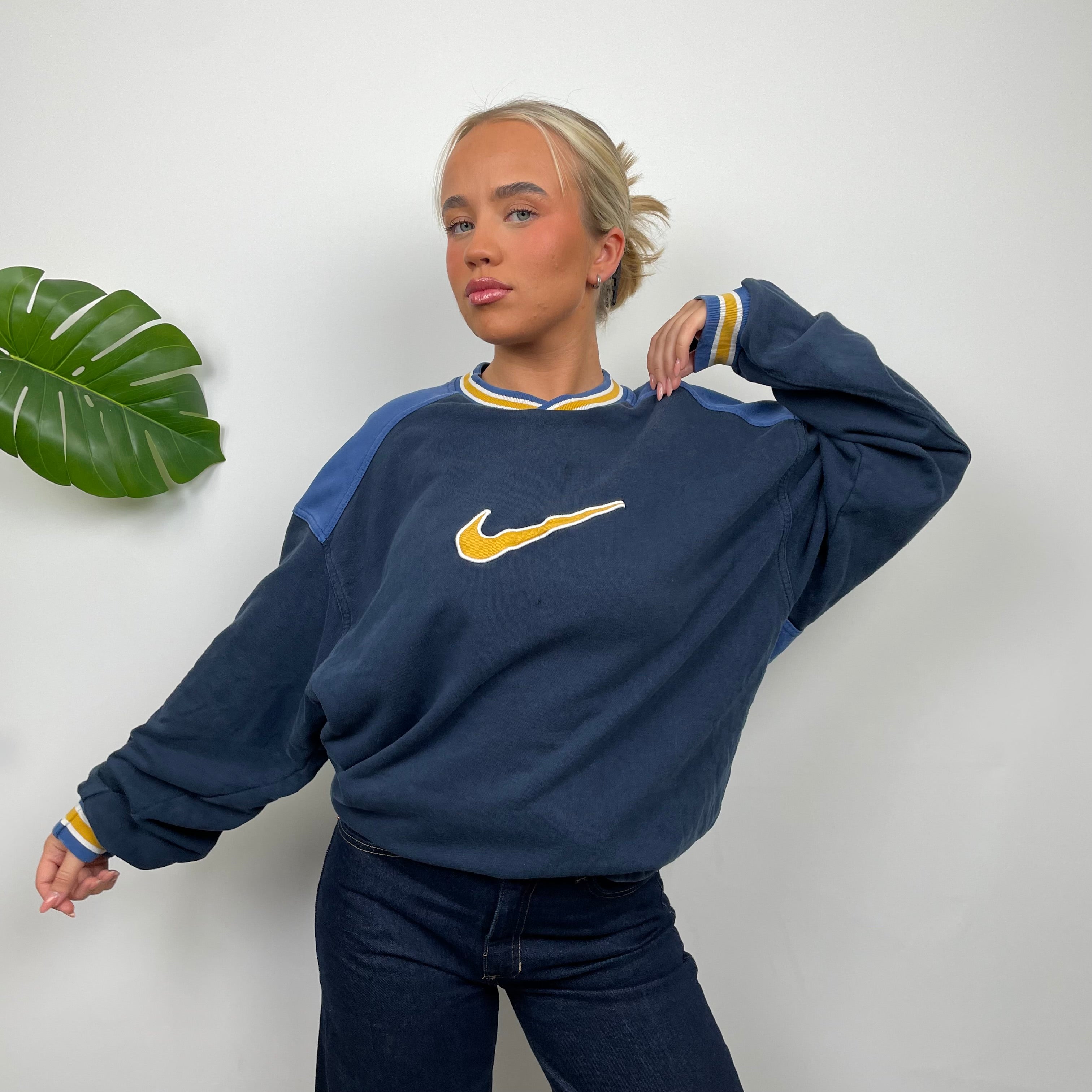 Nike Navy Embroidered Centre Swoosh Sweatshirt (L)