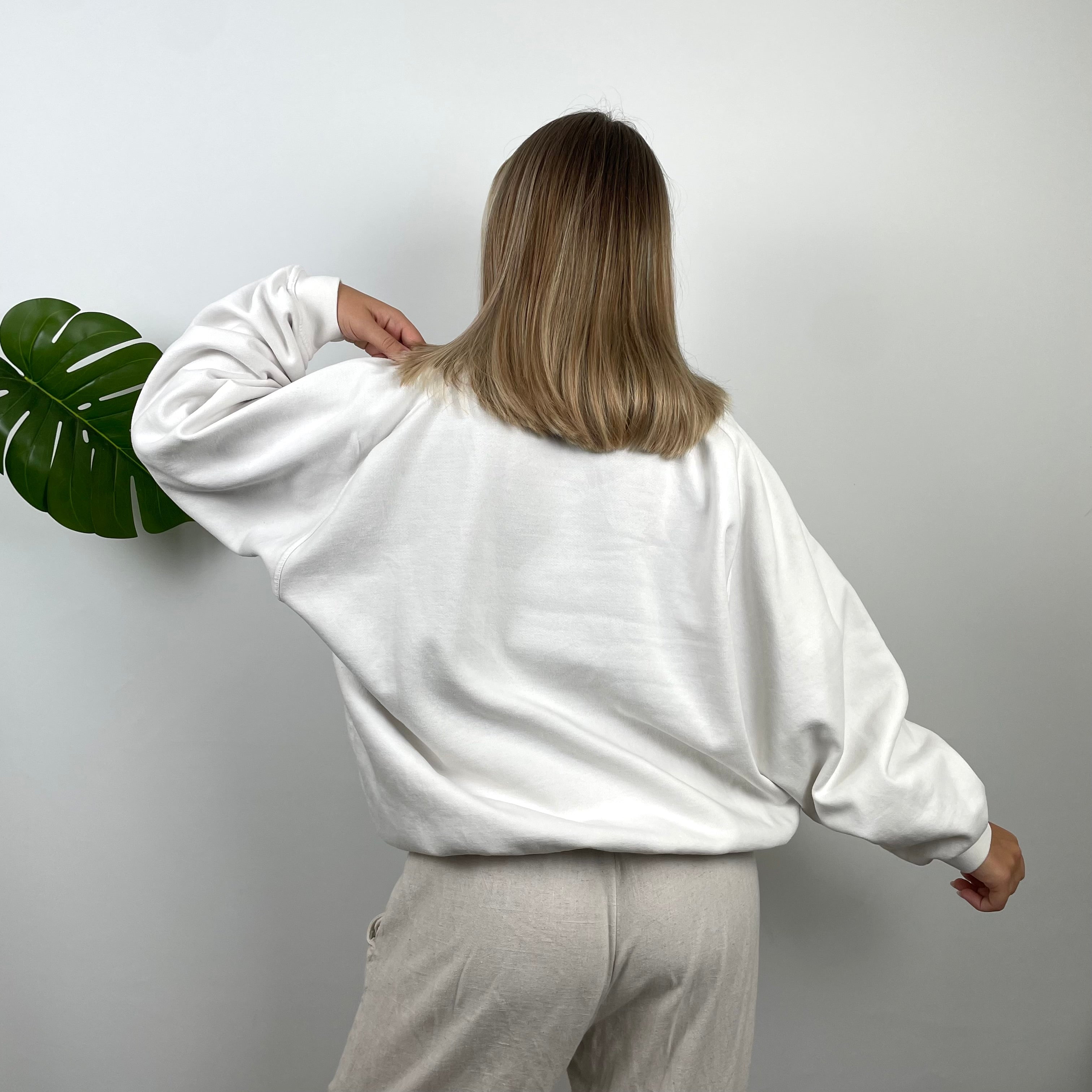 Sergio Tacchini White  Embroidered Spell Out Sweatshirt (L)