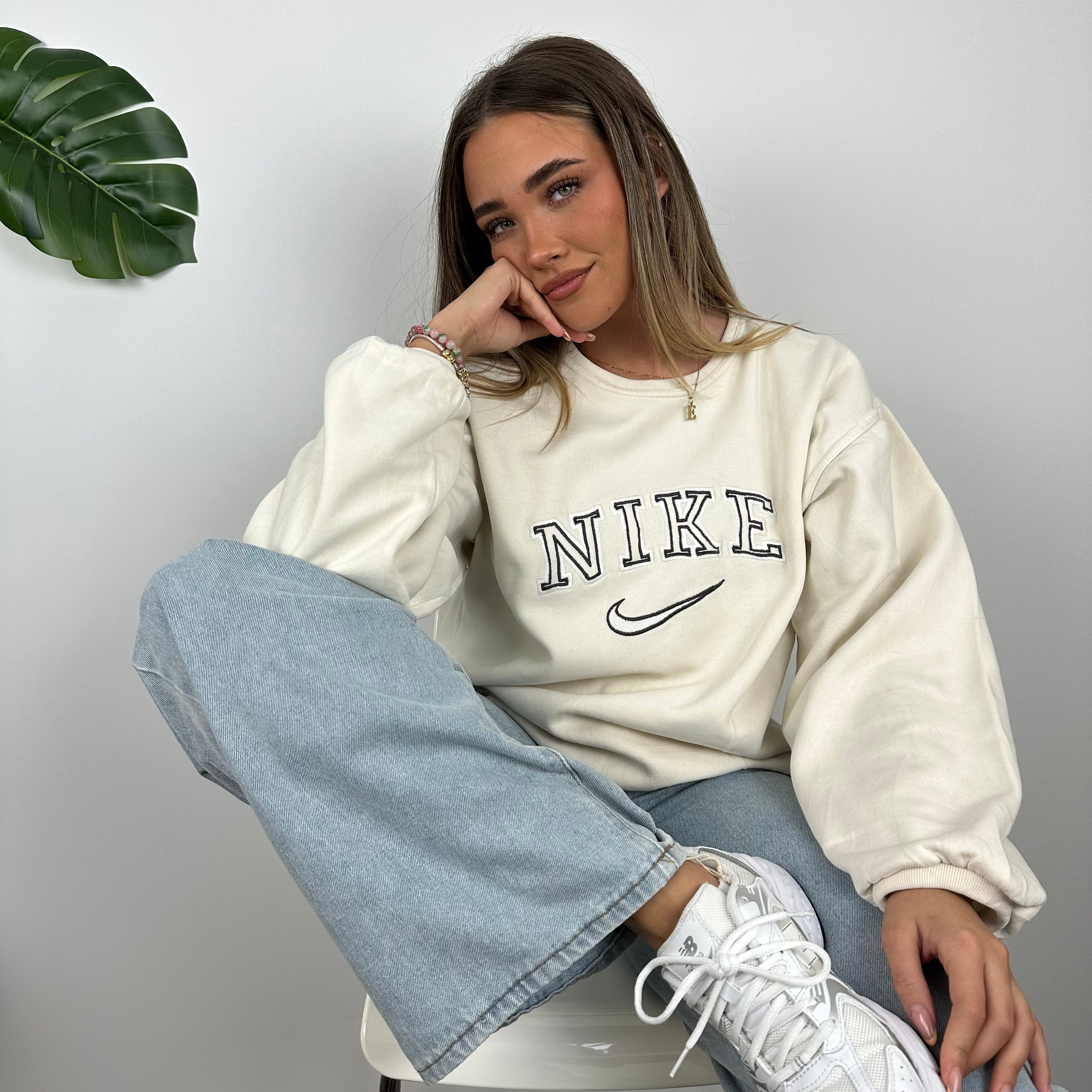 Nike Cream Embroidered Spell Out Sweatshirt (M)