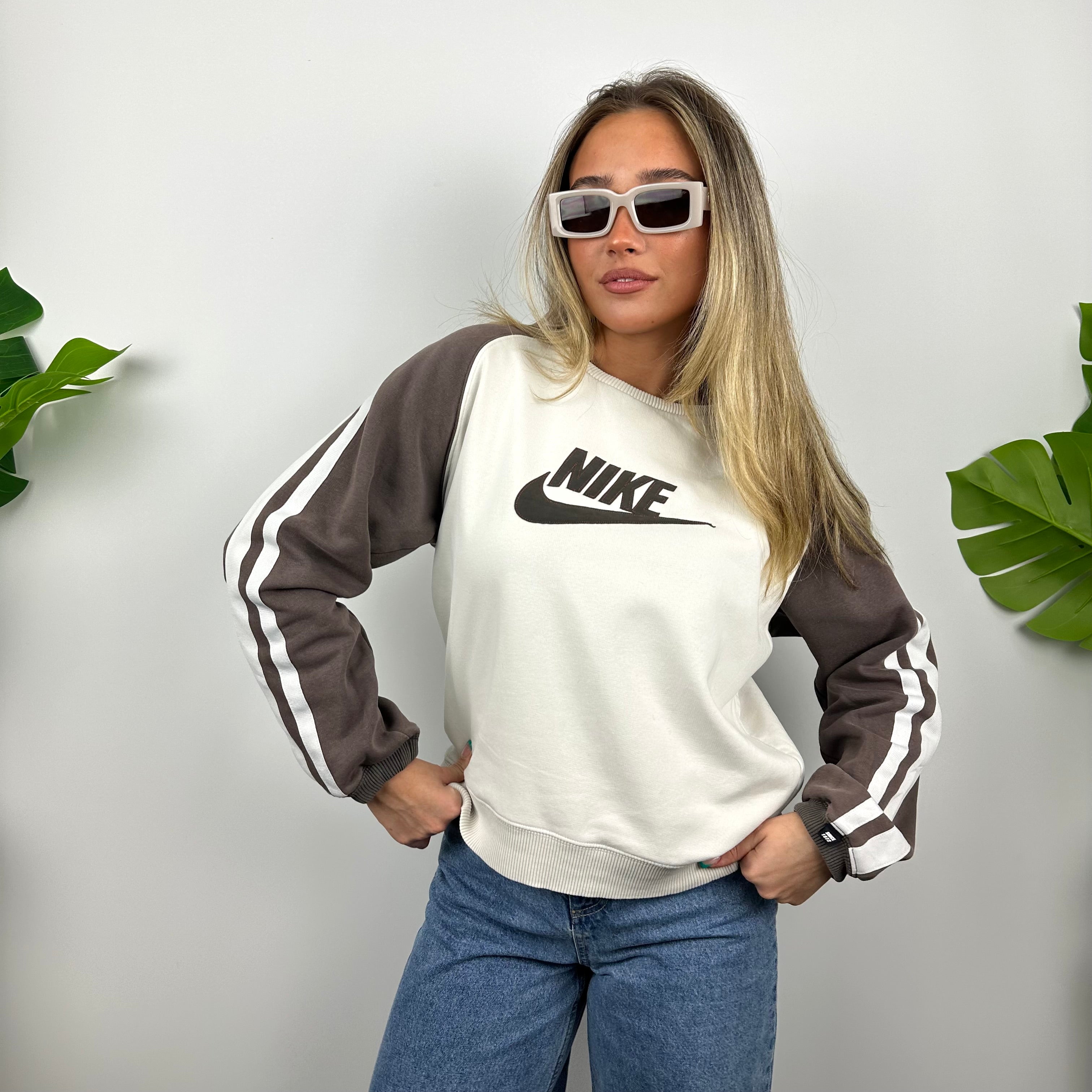 Nike White Embroidered Spell Out Sweatshirt (S)