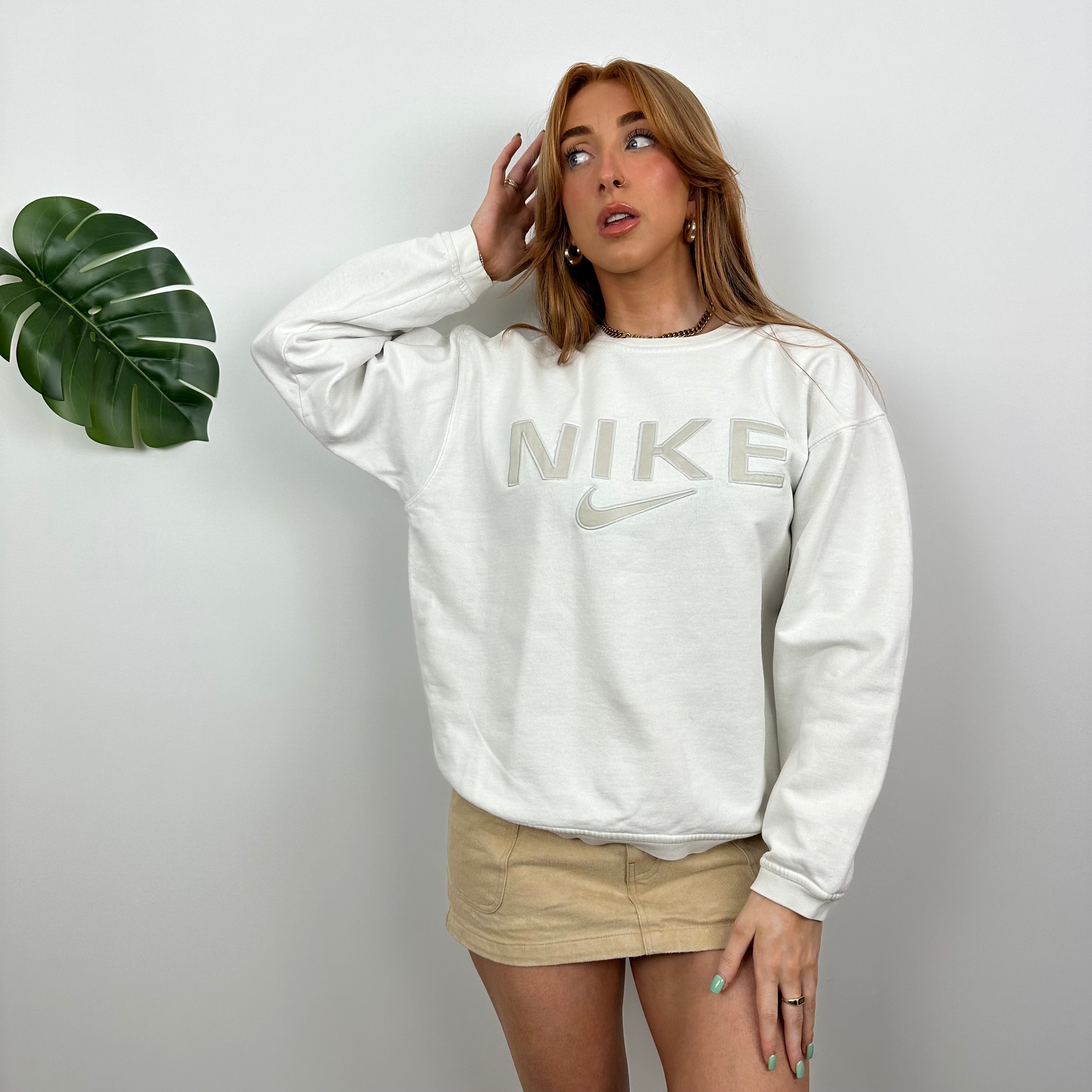 Nike White Embroidered Spell Out Sweatshirt (M)