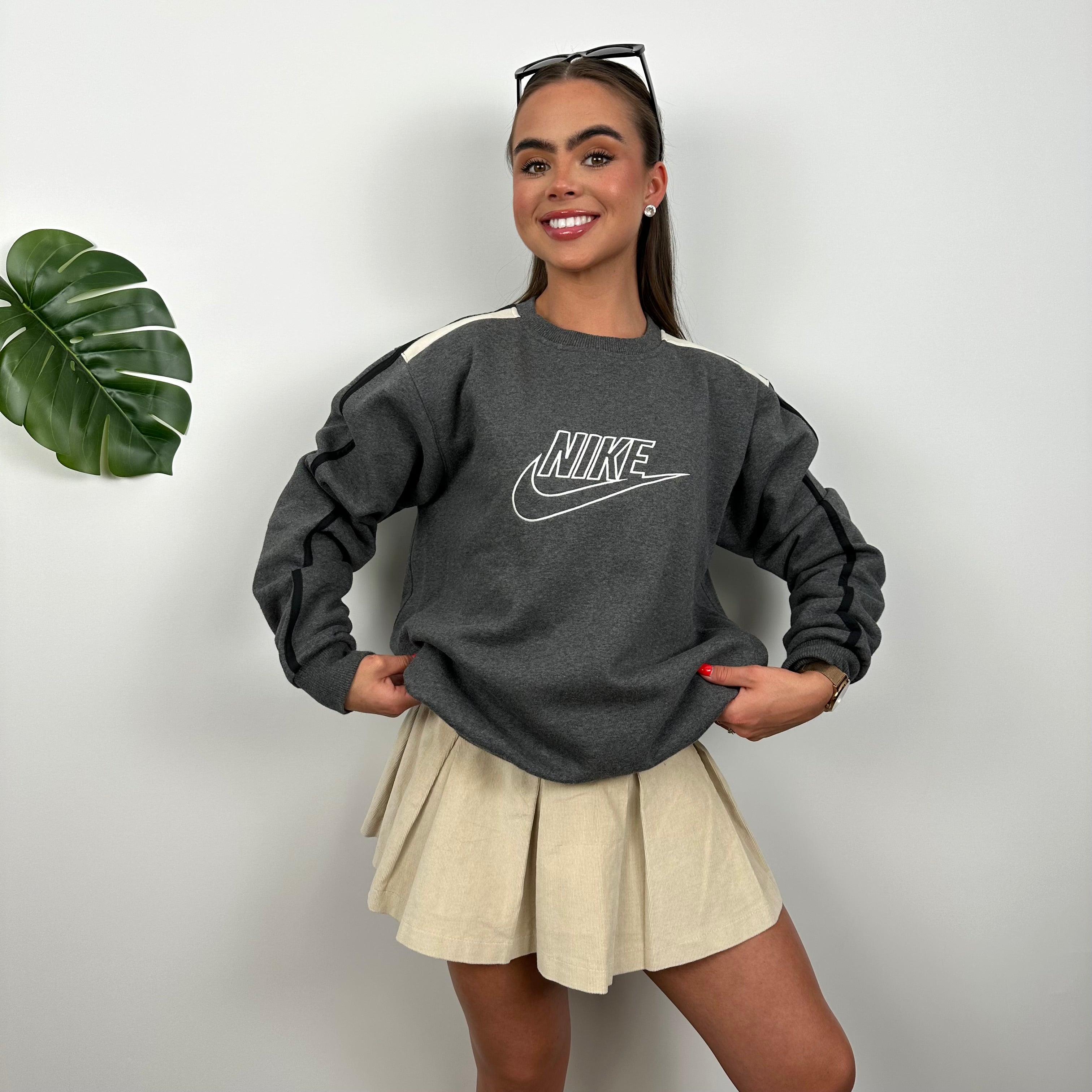 Nike Grey Embroidered Spell Out Sweatshirt (L)