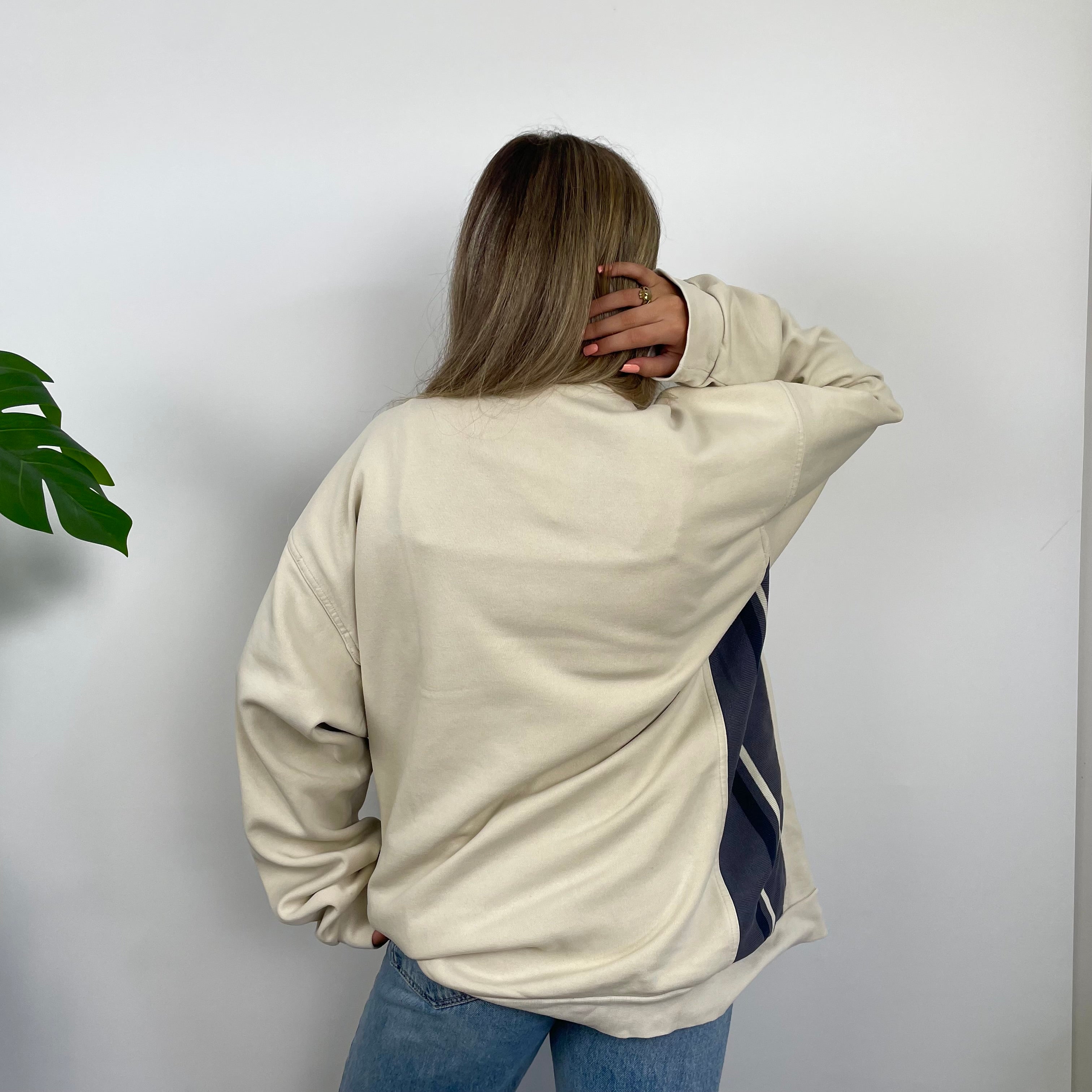 Nike Cream Embroidered Swoosh Sweatshirt (XL)
