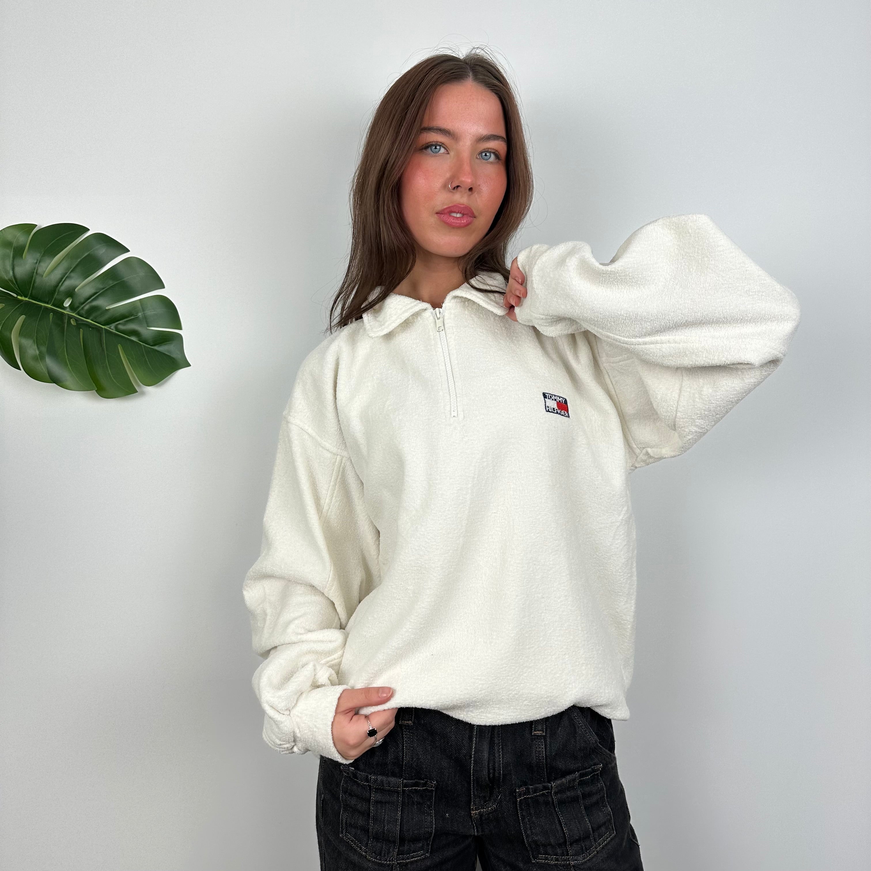 Tommy Hilfiger White Embroidered Spell Out Teddy Bear Fleece Quarter Zip Sweatshirt (XL)