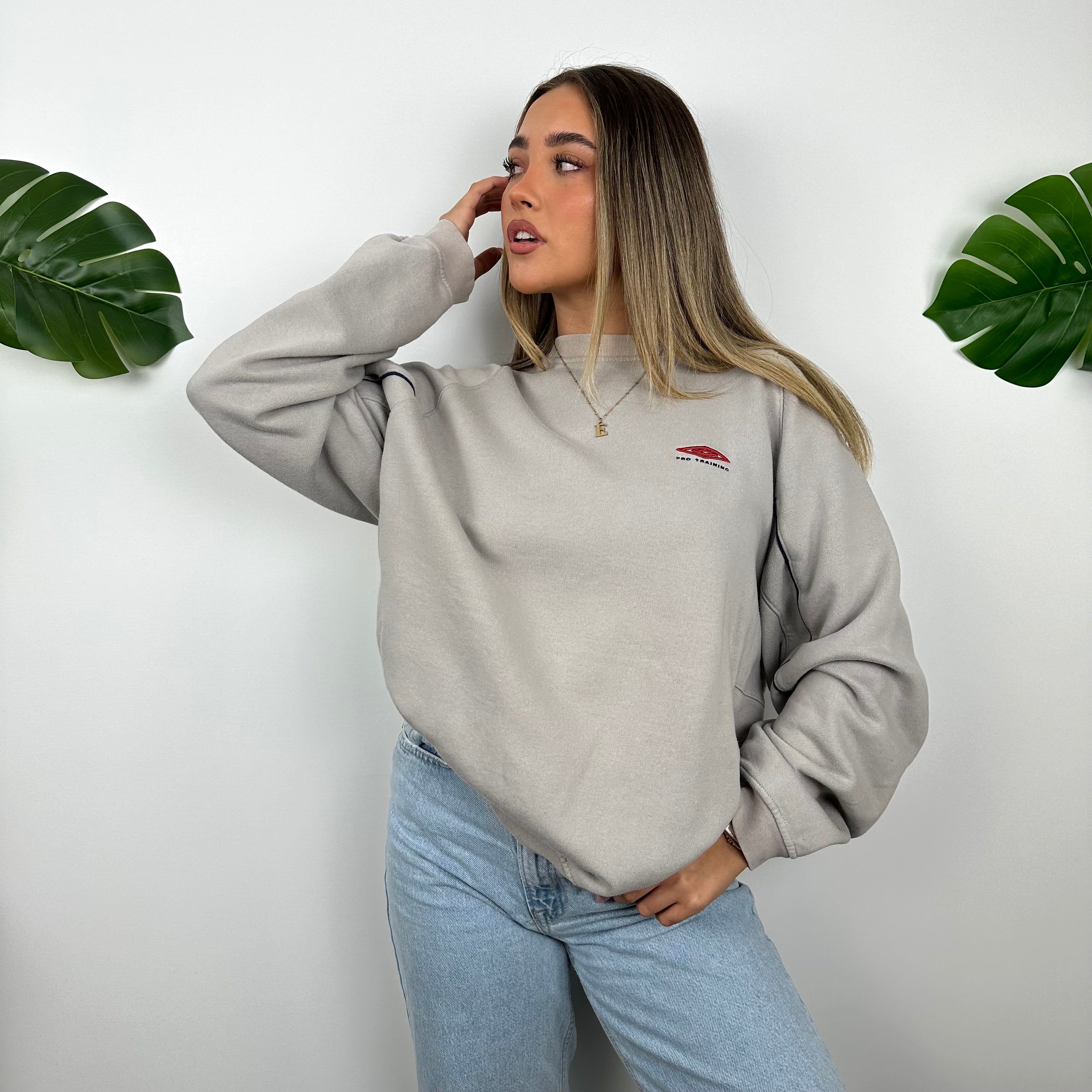 Umbro Grey Embroidered Spell Out Sweatshirt (L)