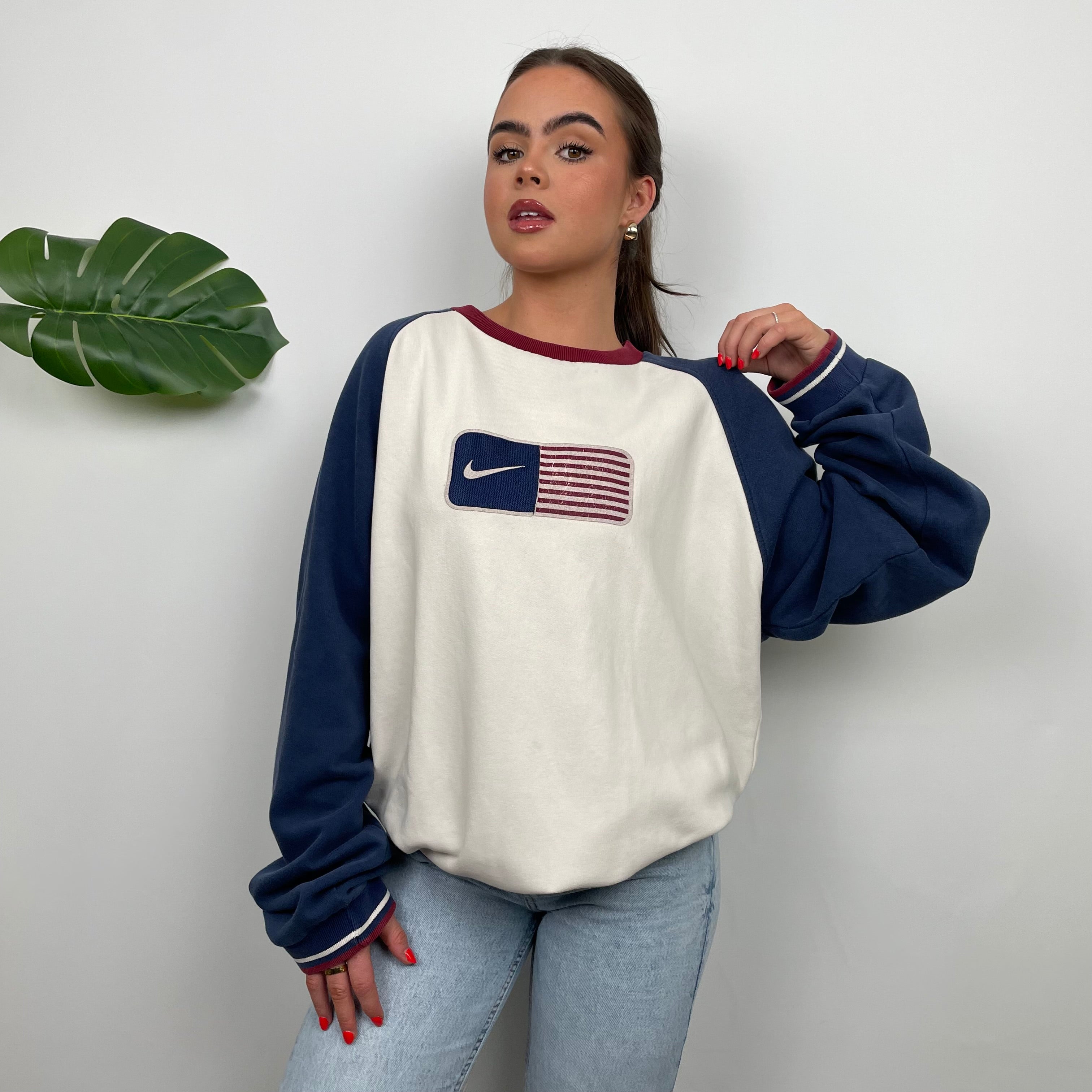 Nike X USA White Embroidered Spell Out Sweatshirt (L)