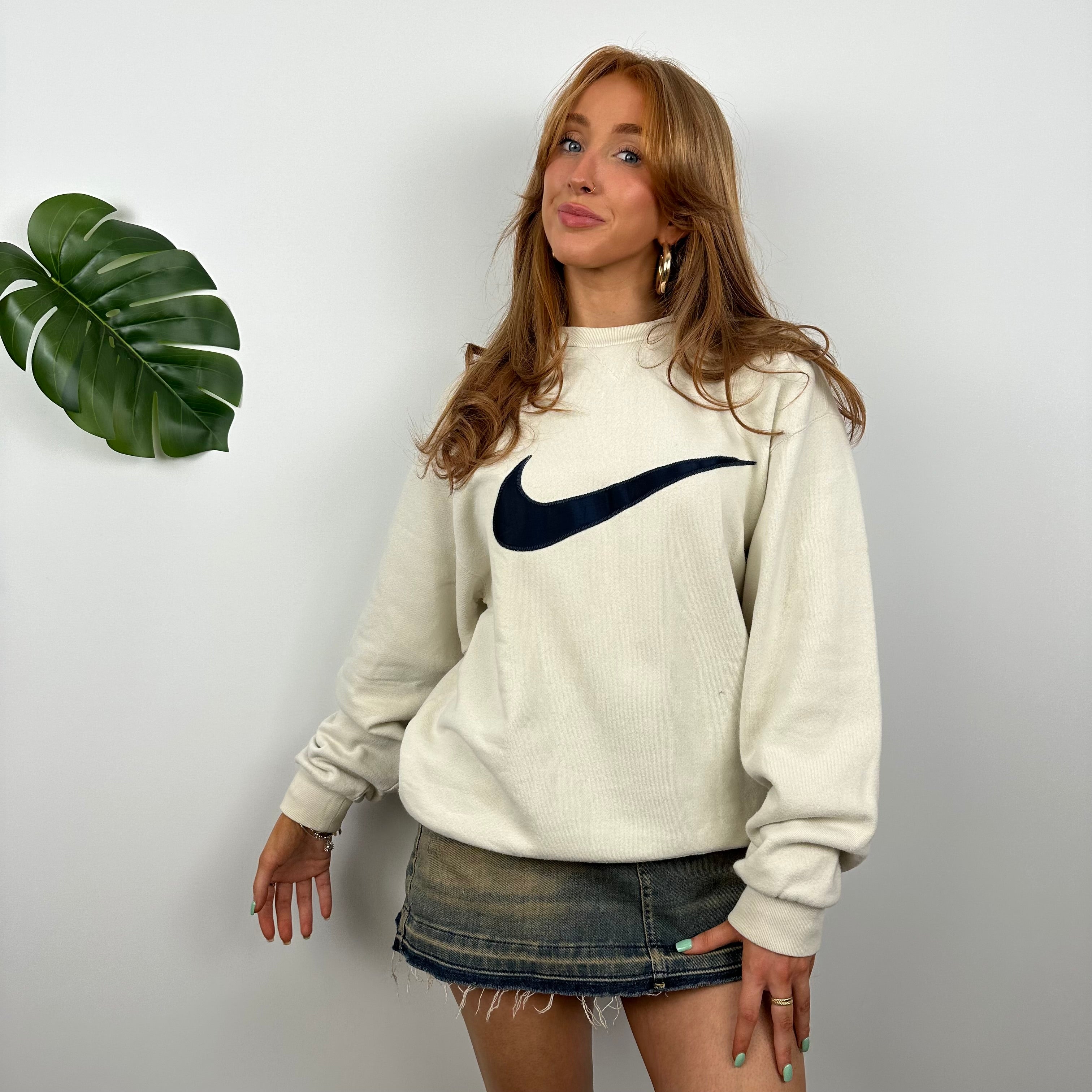 Nike Cream Embroidered Swoosh Sweatshirt (S)