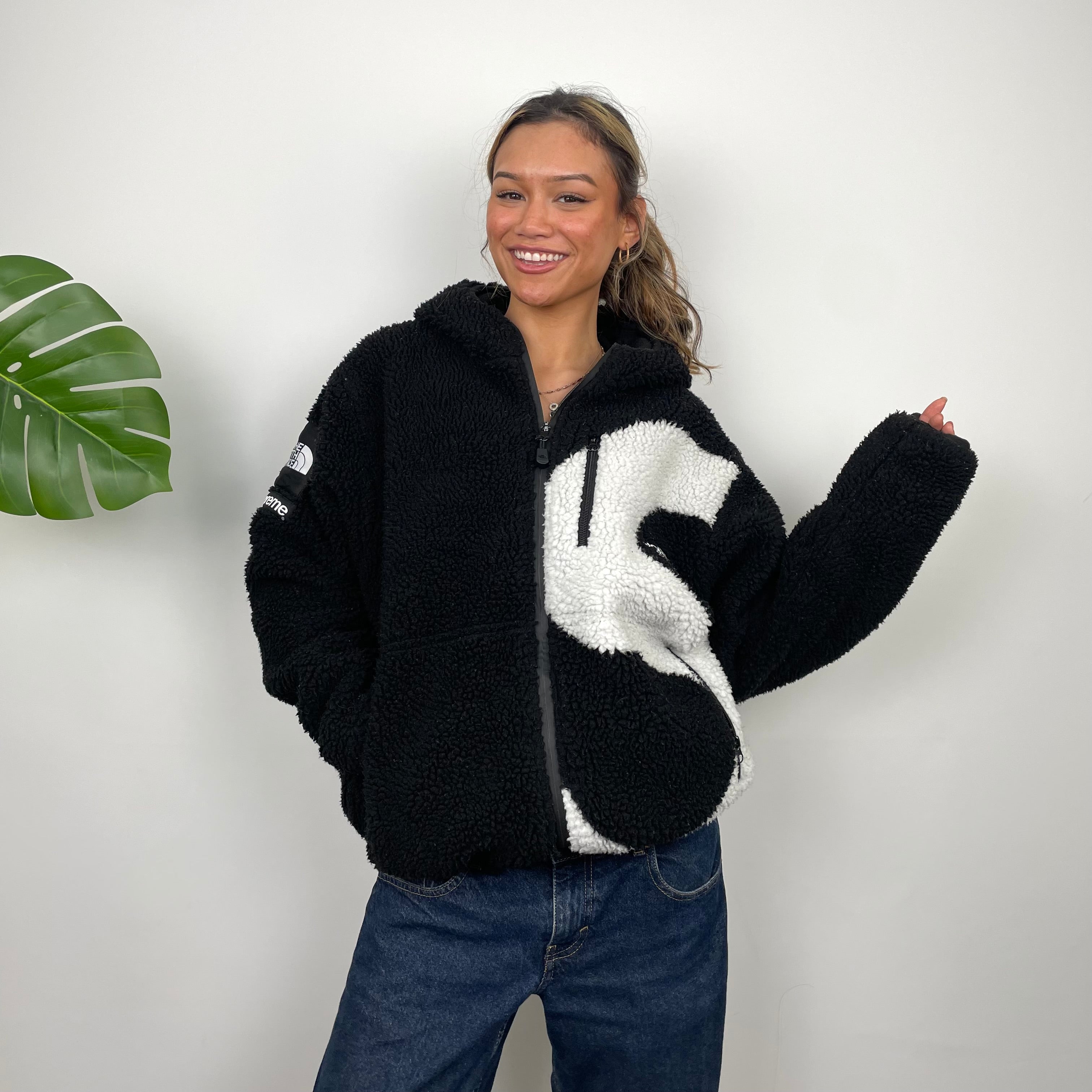 The North Face x Supreme RARE Black Embroidered Spell Out Fleece Zip Up Jacket (M)