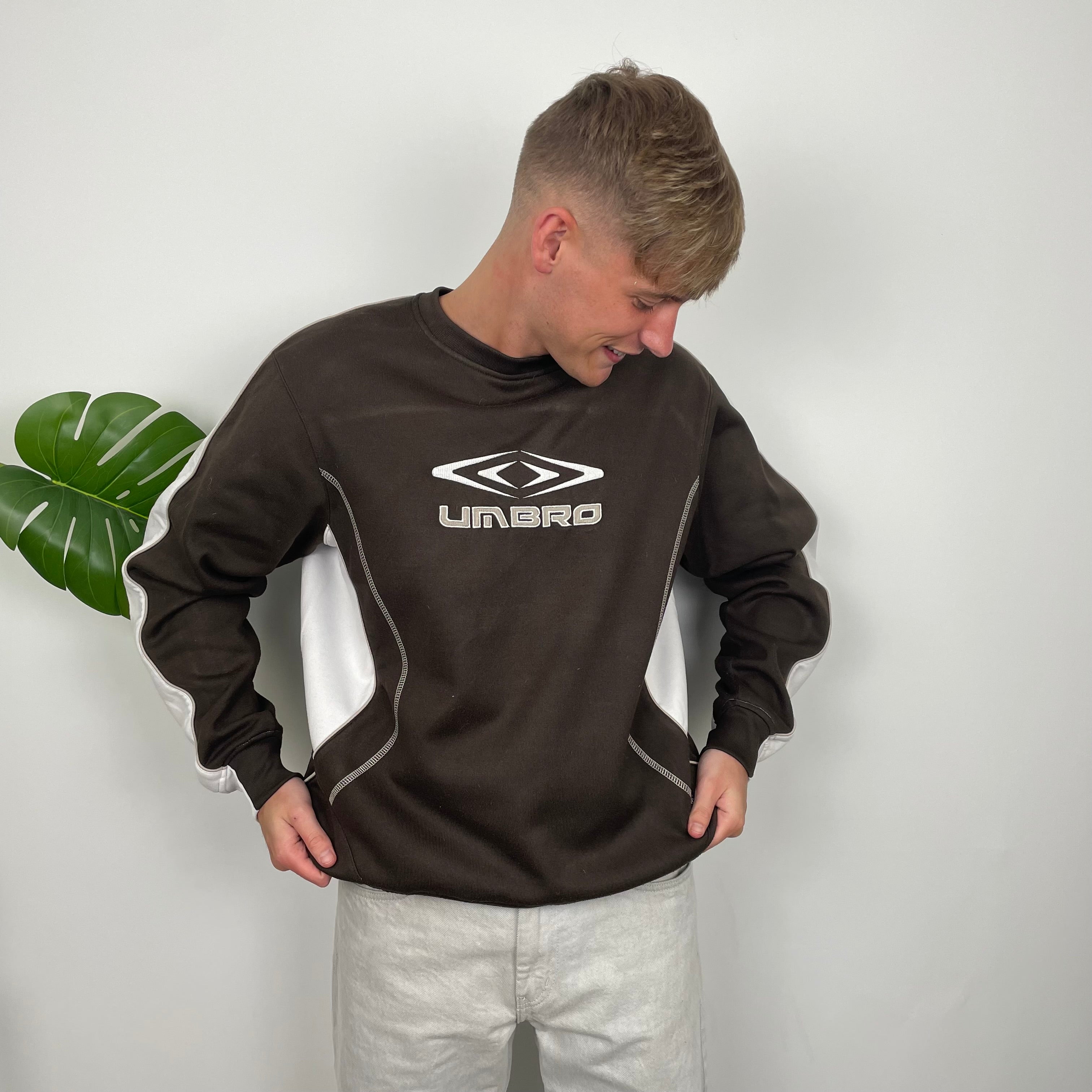 Umbro Brown Embroidered Spell Out Sweatshirt (L)