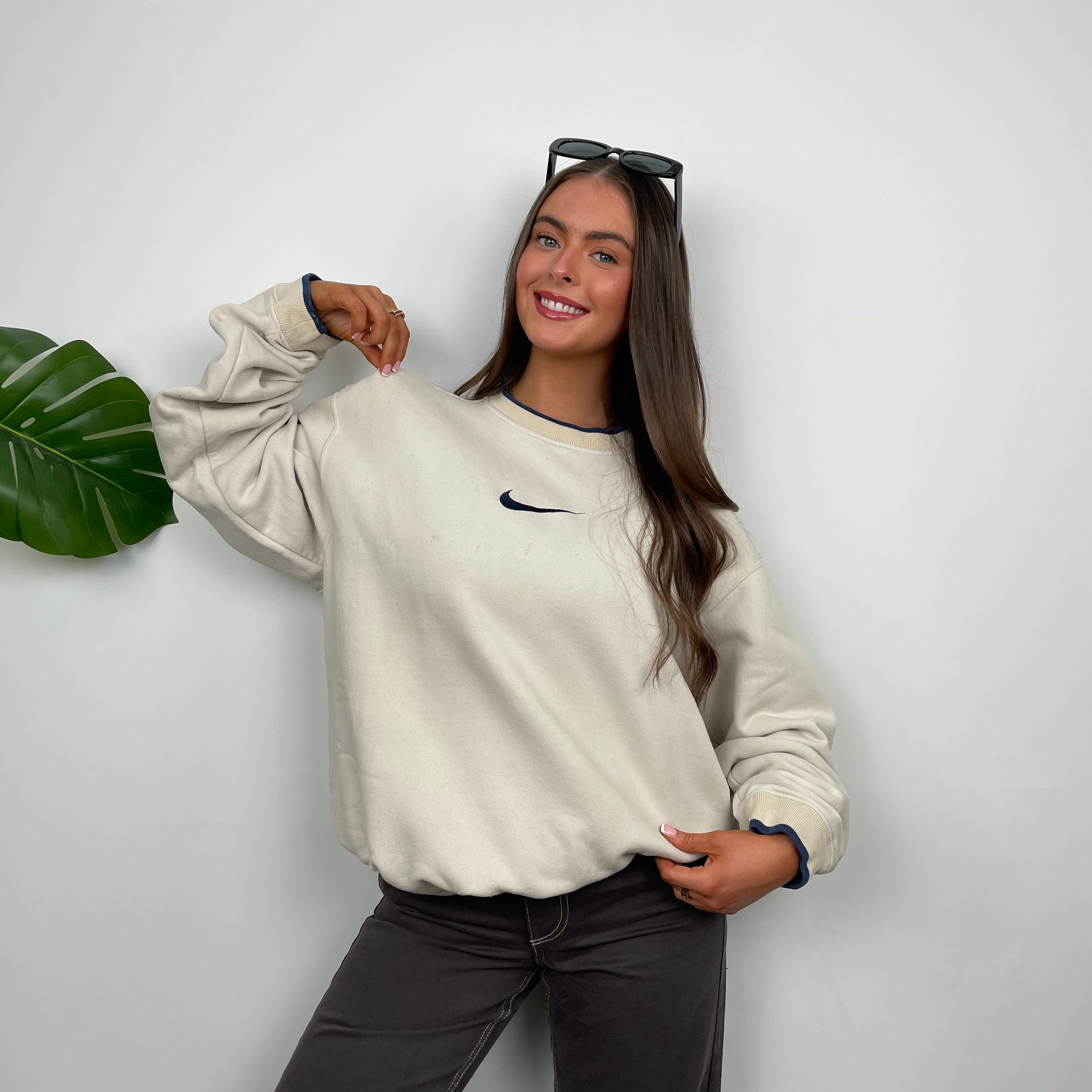 Nike Cream Embroidered Swoosh Sweatshirt (L)