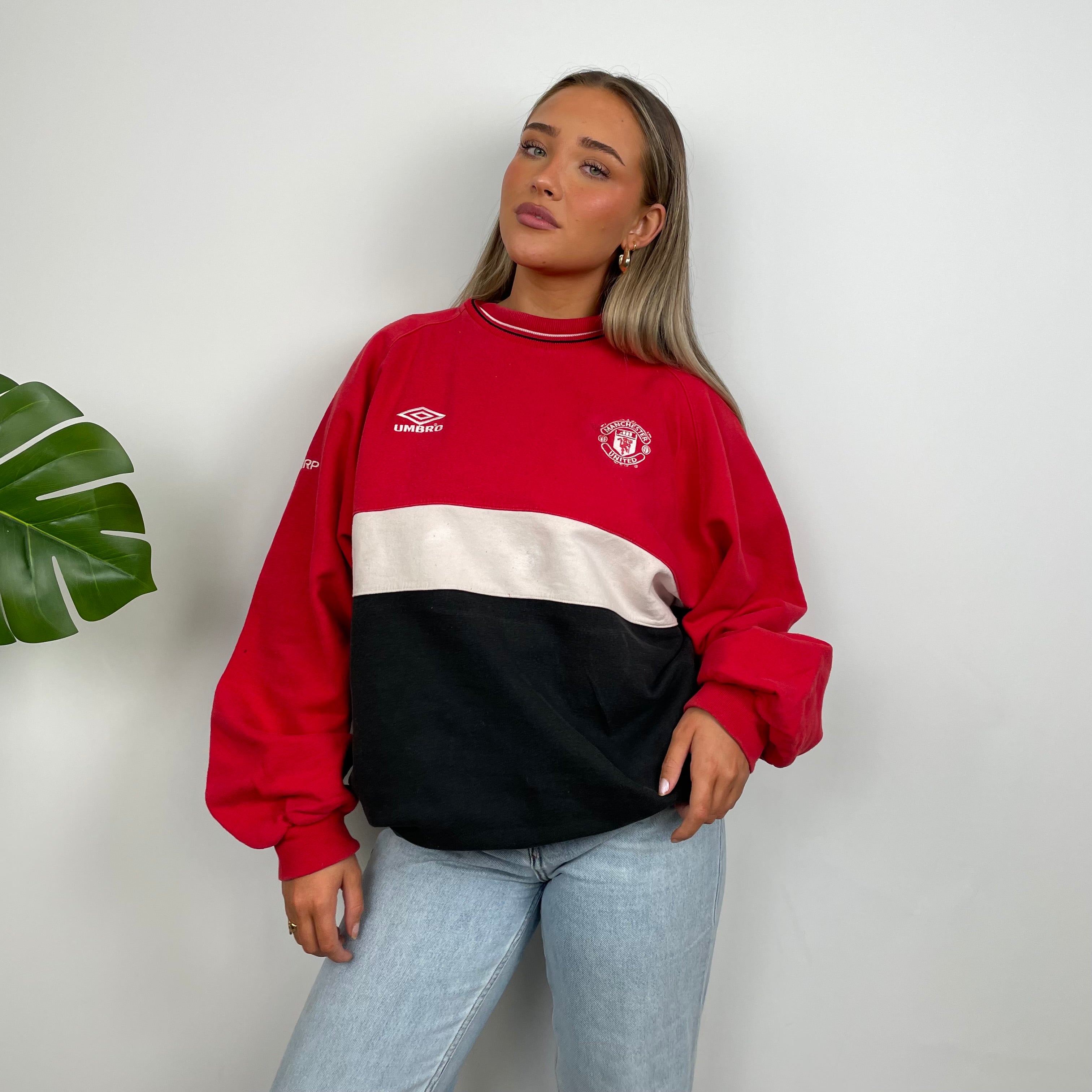 Umbro X Manchester United RARE Red Embroidered Spell Out Sweatshirt (XL)