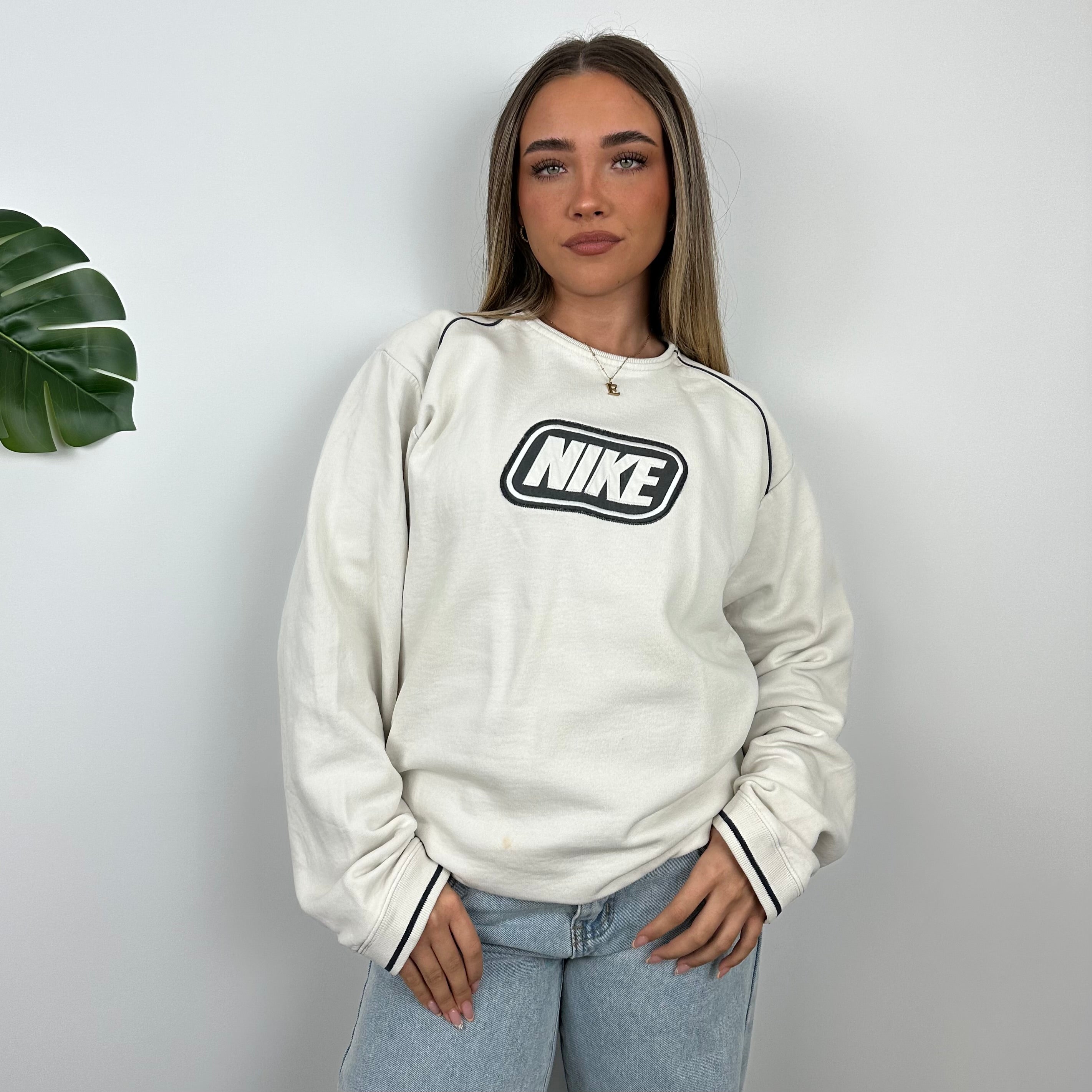 Nike RARE White Embroidered Spell Out Sweatshirt as worn by Molly Mae Hague (M)