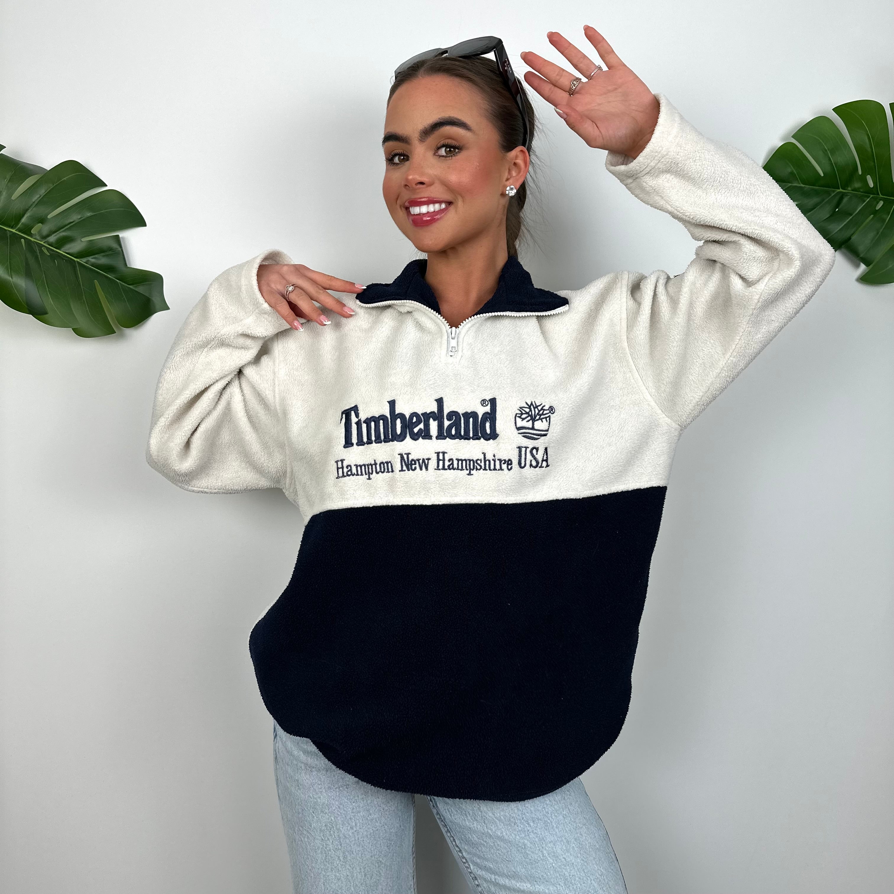 Timberland White & Navy Embroidered Spell Out Teddy Bear Fleece Quarter Zip Sweatshirt (M)