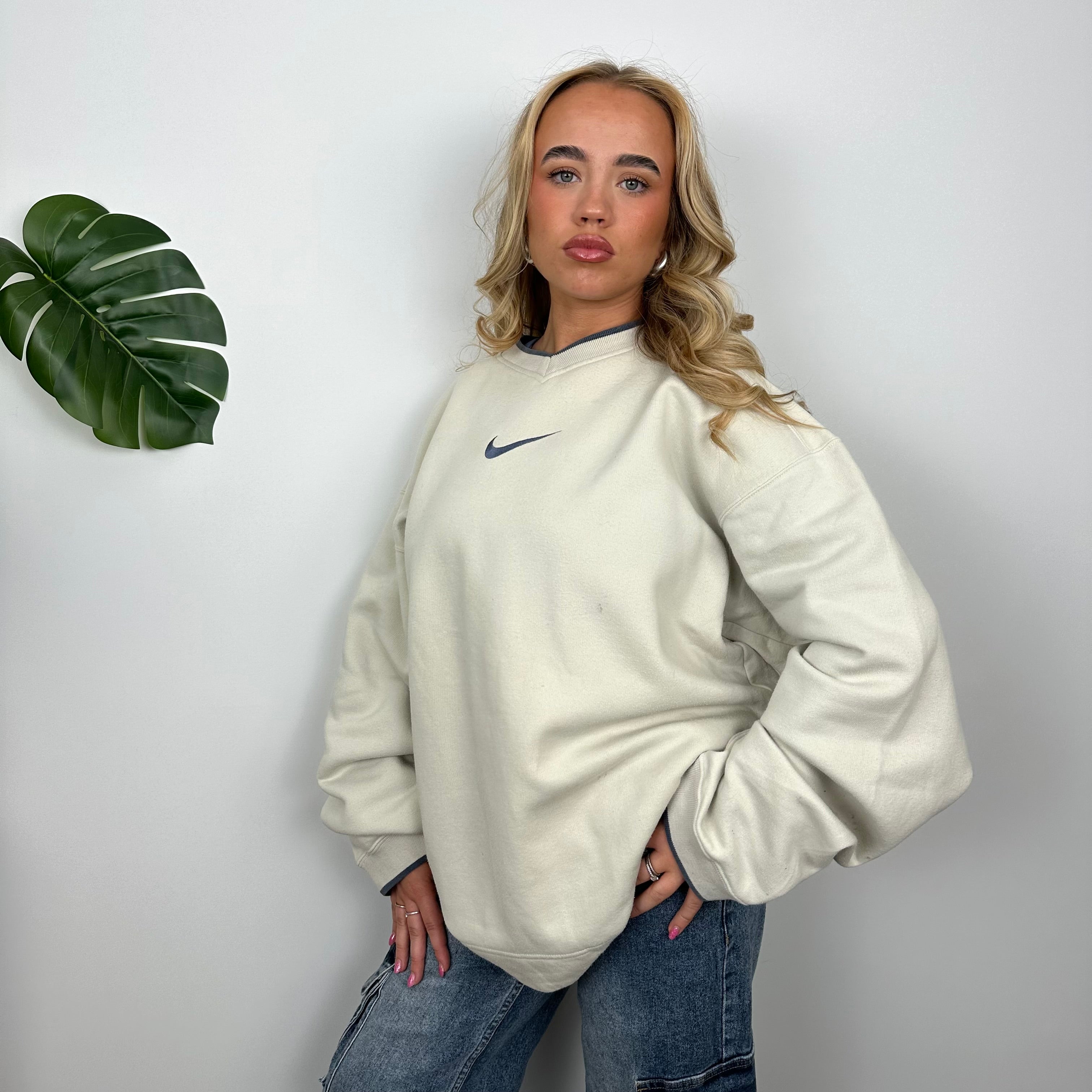 Nike Cream Embroidered Swoosh Sweatshirt (XL)