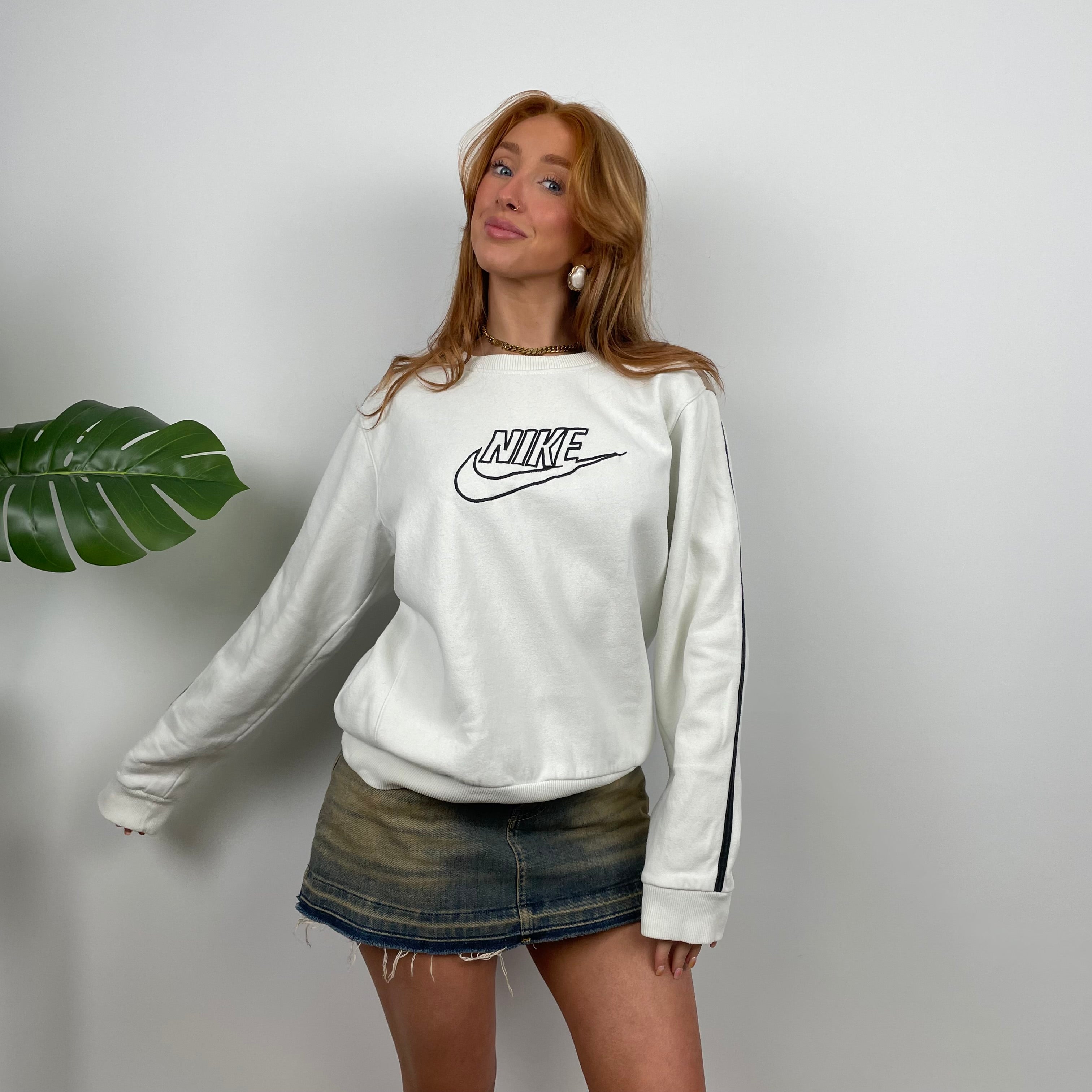 Nike White Embroidered Spell Out Sweatshirt (S)