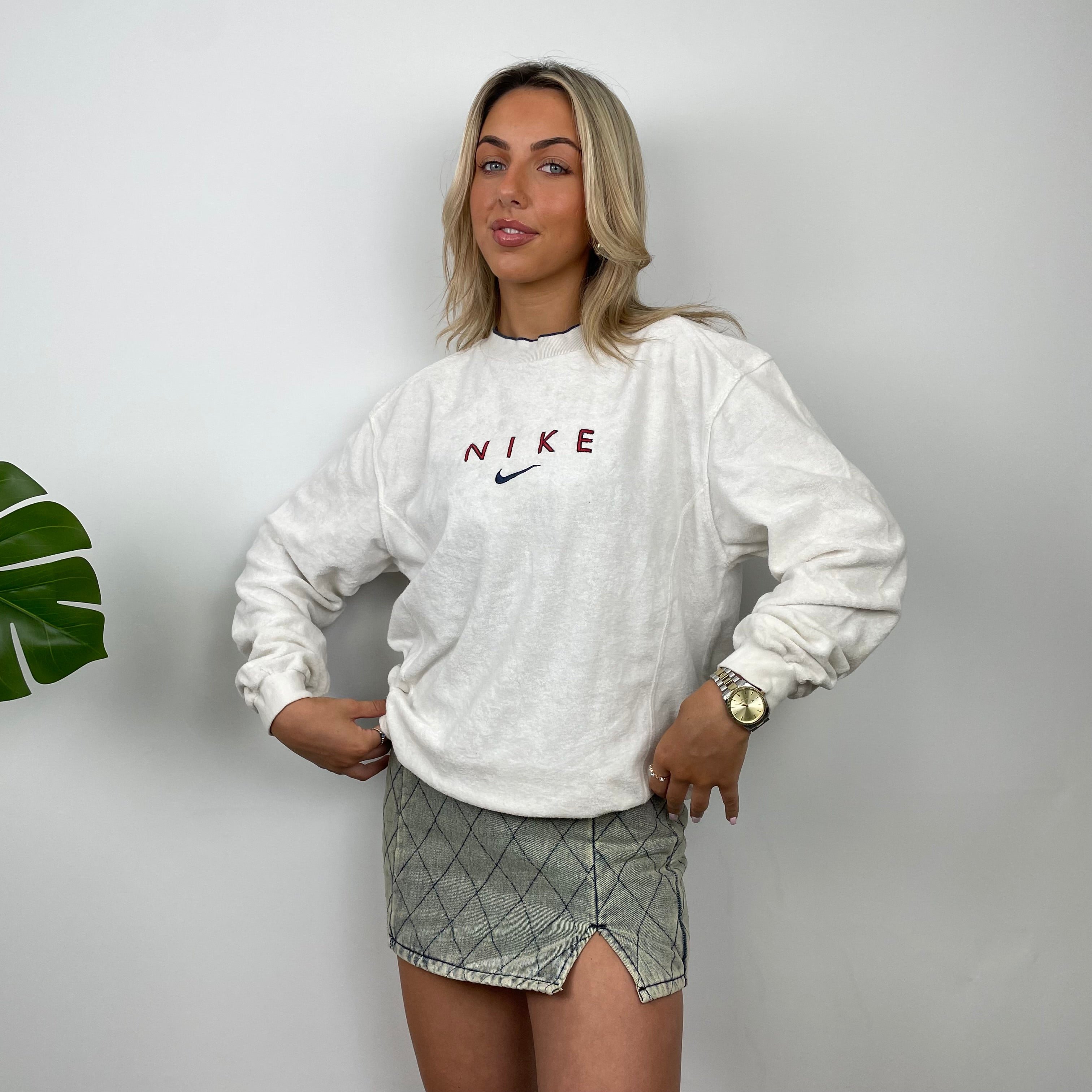 Nike RARE White Embroidered Spell Out Sweatshirt (M)