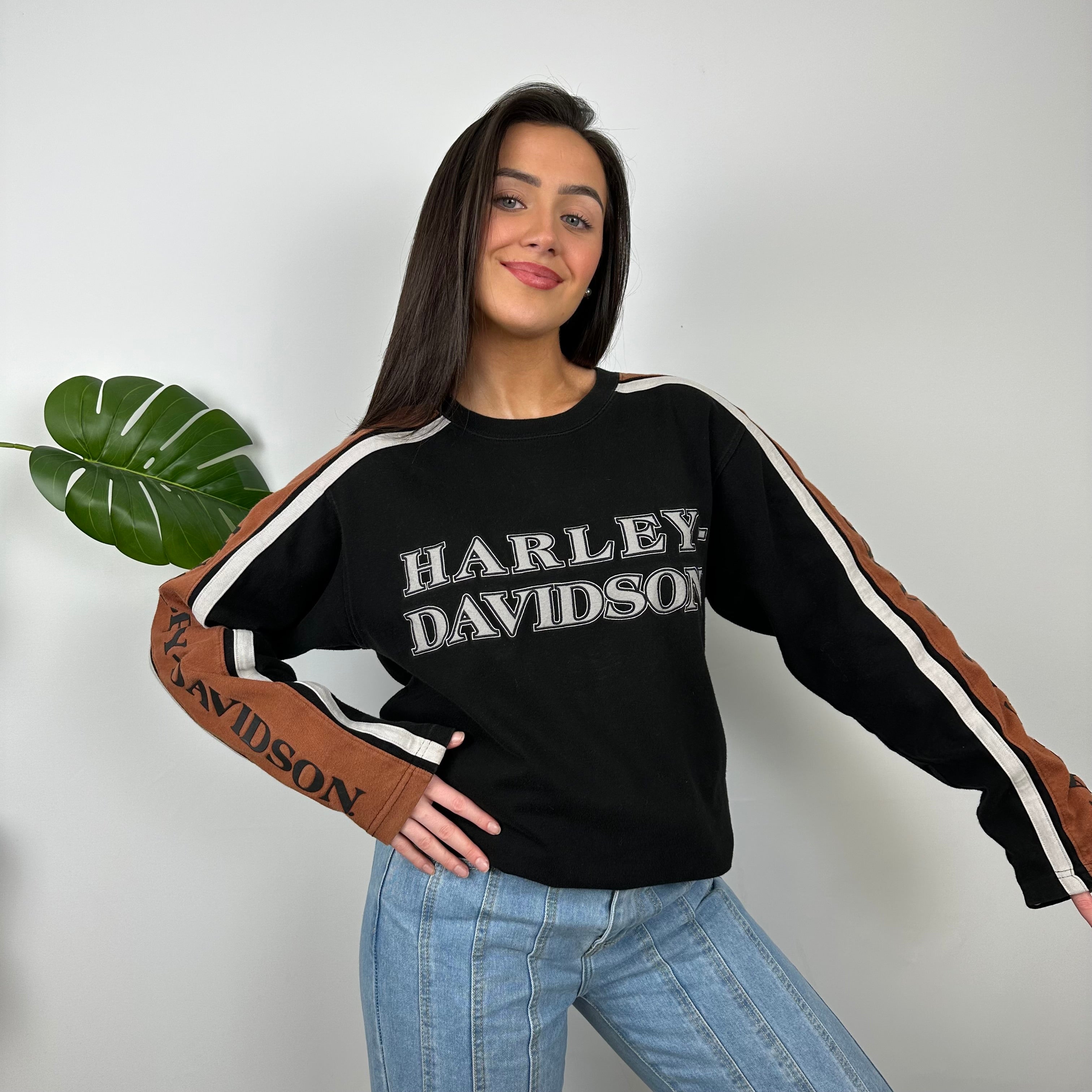 Harley Davidson RARE Black Embroidered Spell Out Sweatshirt (L)