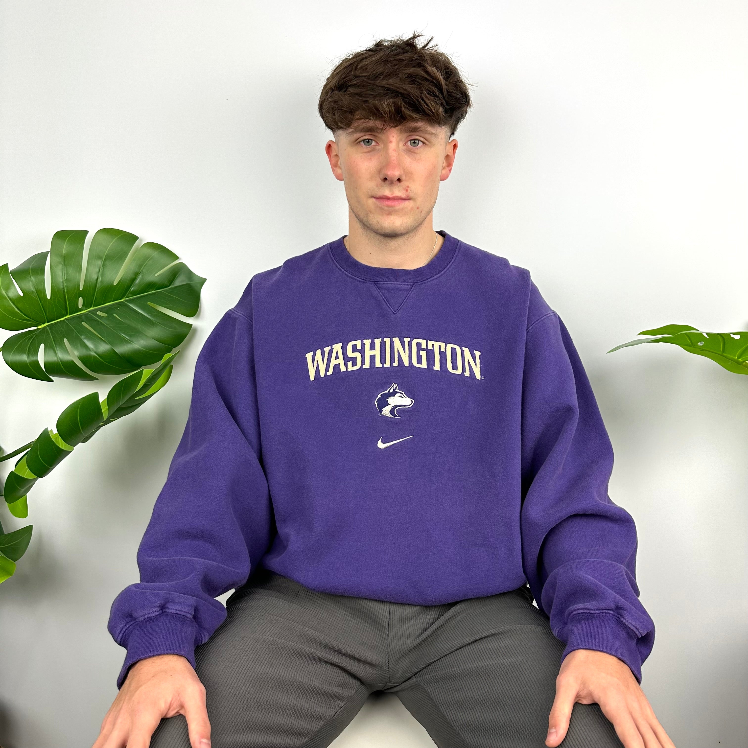 Nike x Washington Purple Embroidered Spell Out Sweatshirt (L)