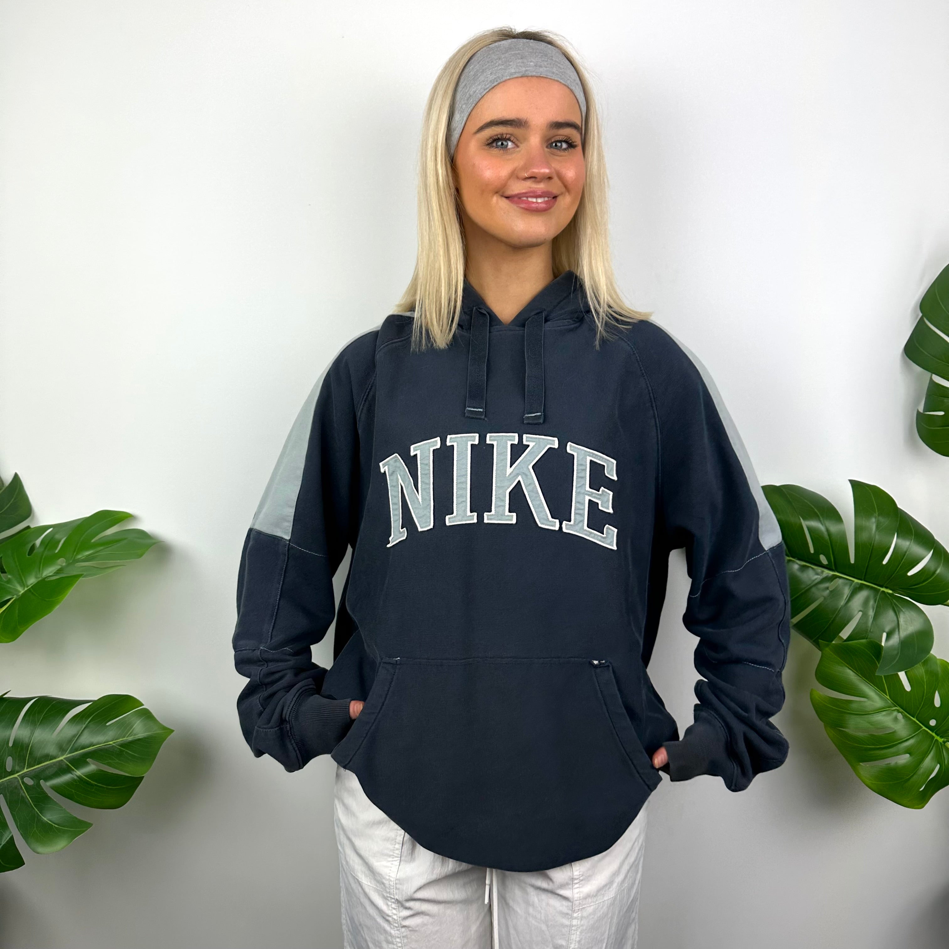 Nike Navy Embroidered Spell Out Hoodie (L)