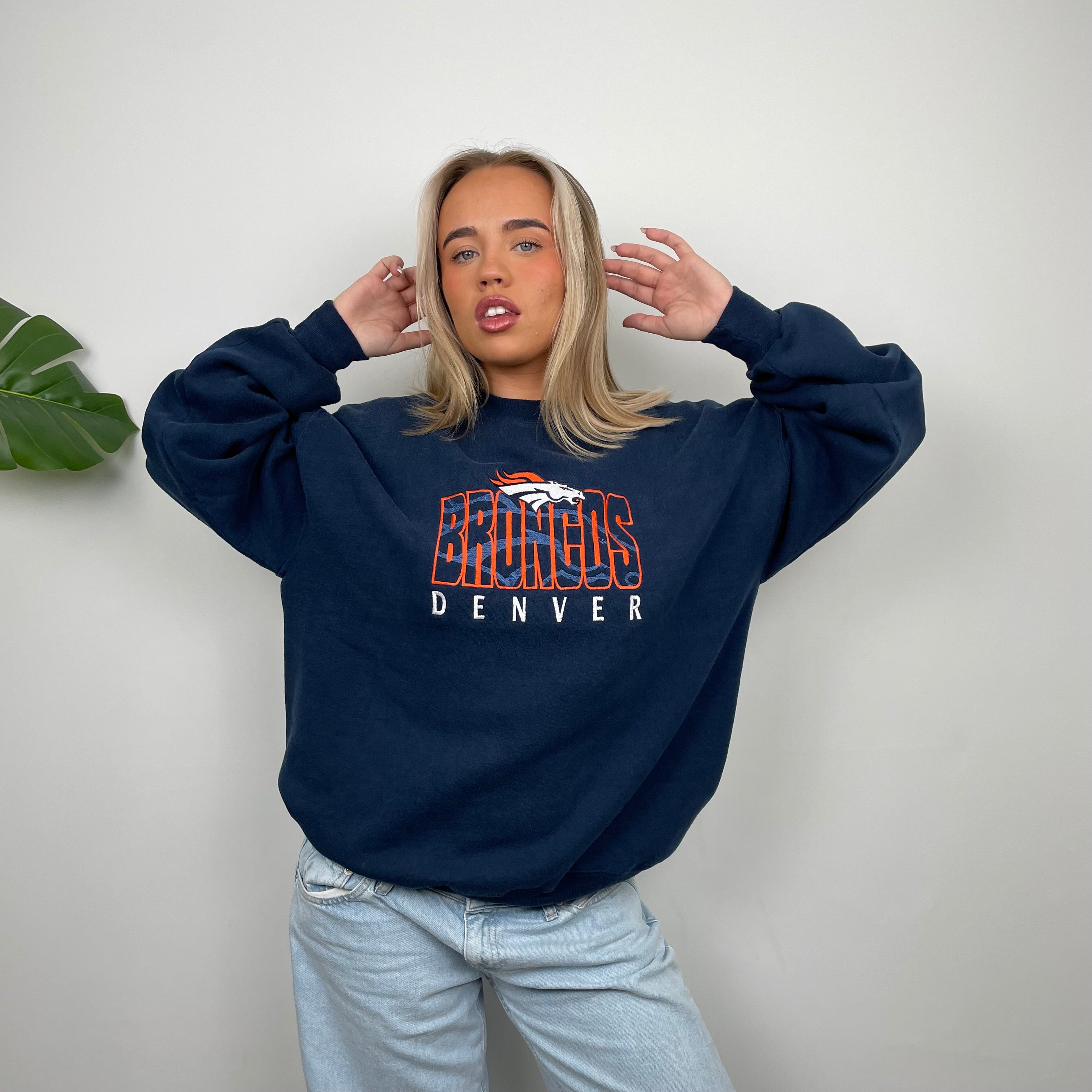 NFL Denver Broncos Navy Embroidered Spell Out Sweatshirt (L)
