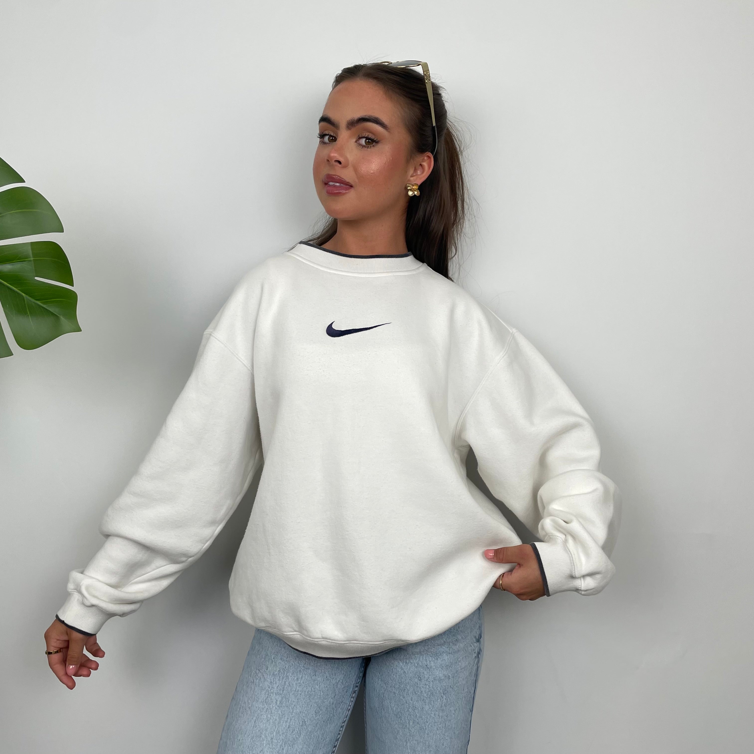 Nike White Embroidered Centre Swoosh Sweatshirt (S)