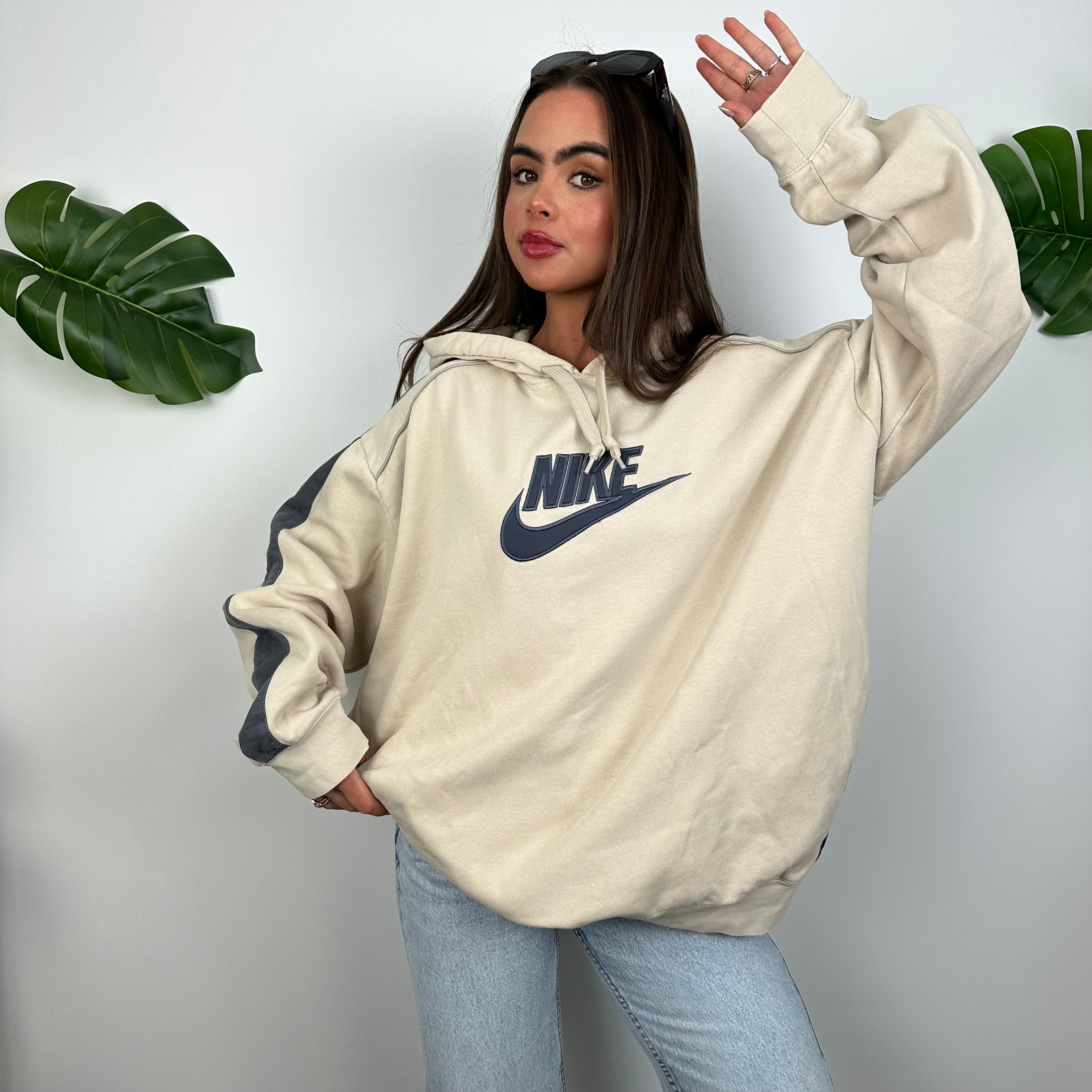 Nike Cream Embroidered Spell Out Hoodie (L)