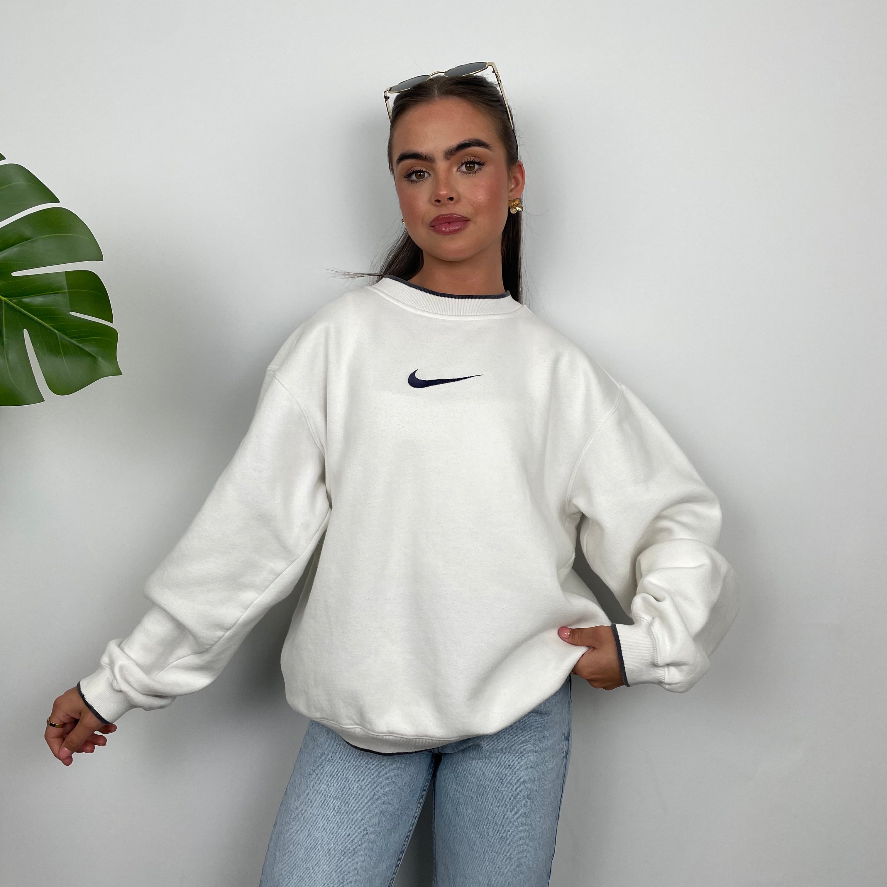 Nike White Embroidered Centre Swoosh Sweatshirt (S)