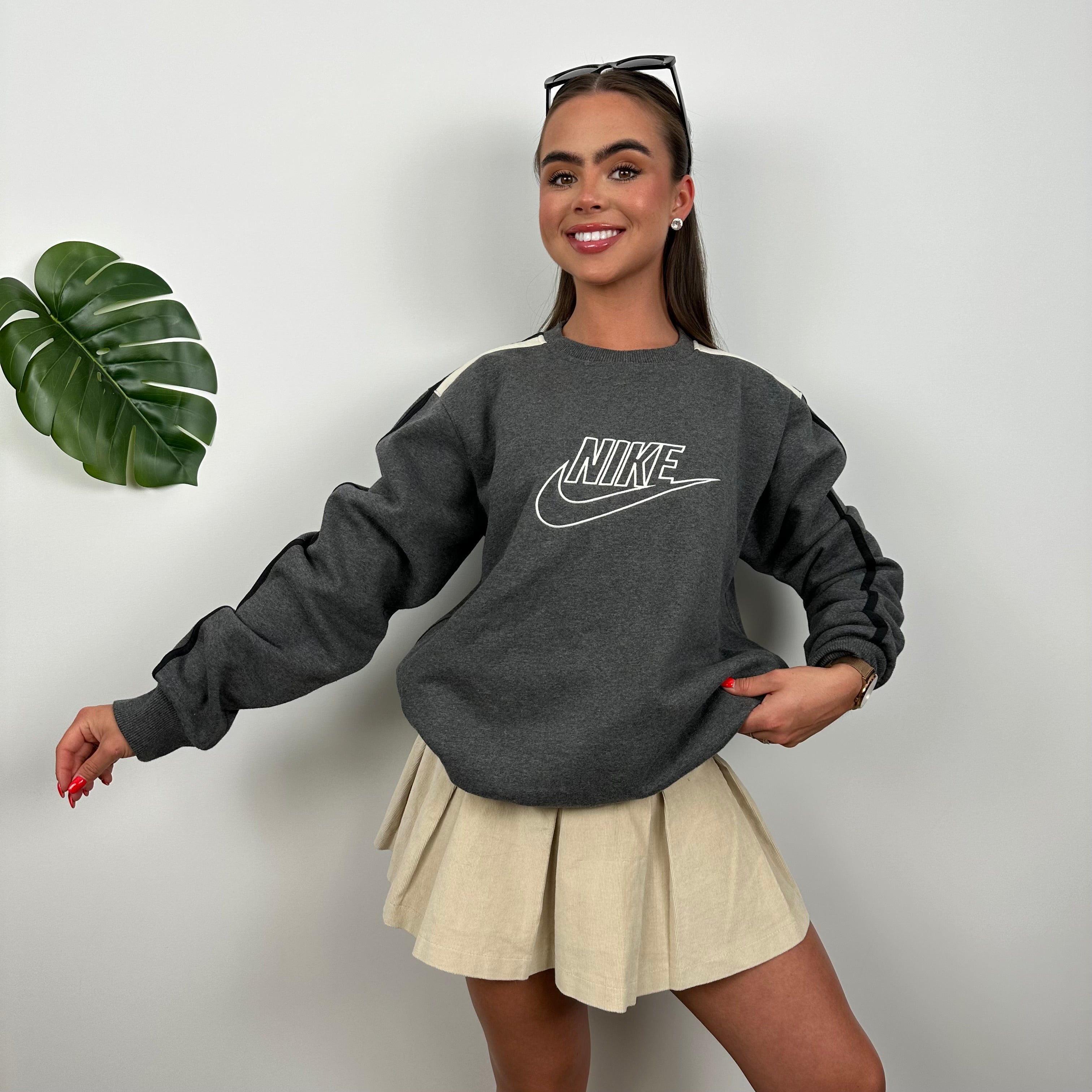 Nike Grey Embroidered Spell Out Sweatshirt (L)